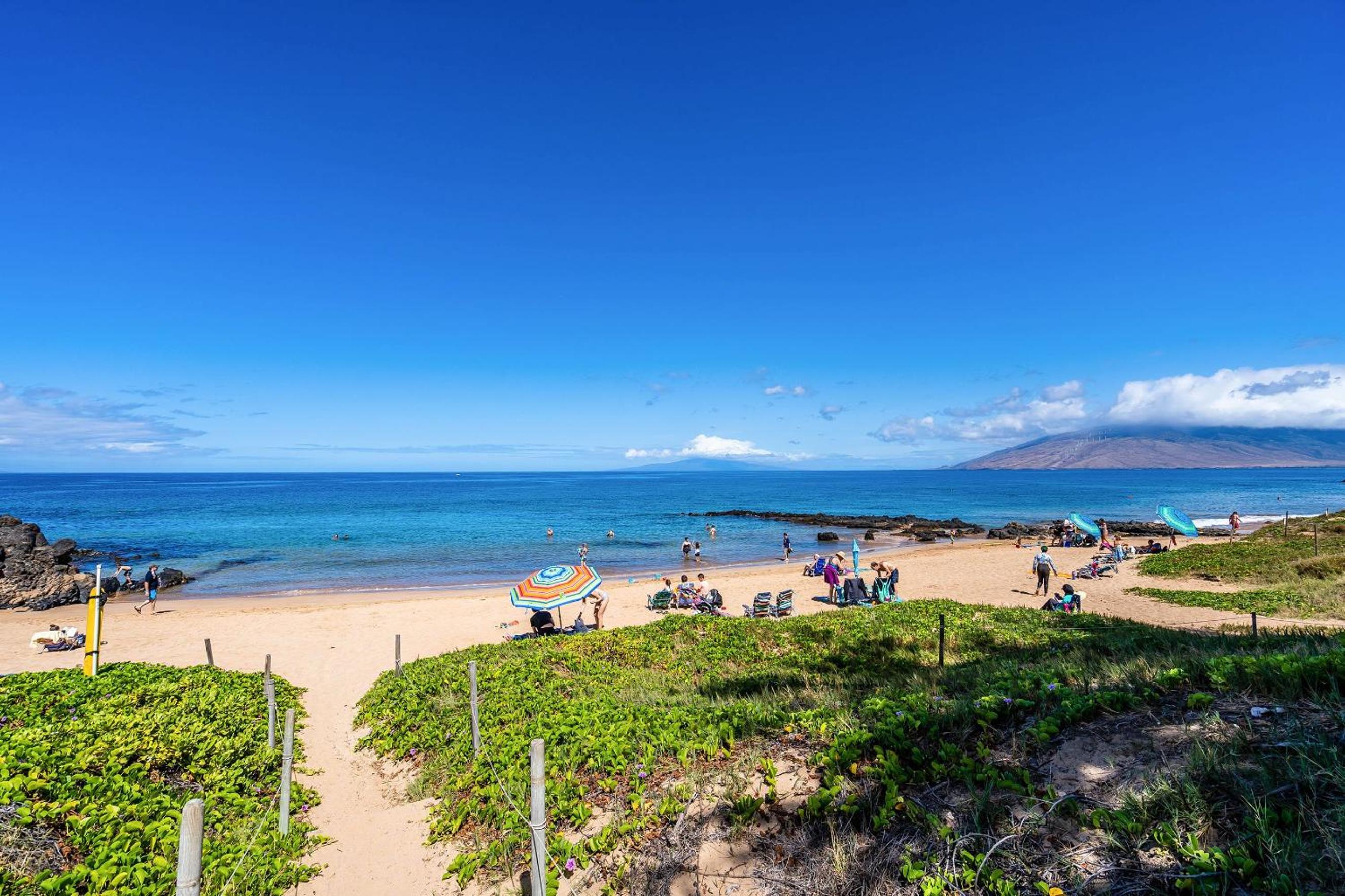 Maui Kamaole A-206 - Prime Location, Stunning Renovation, Large Lanai, Split AC!