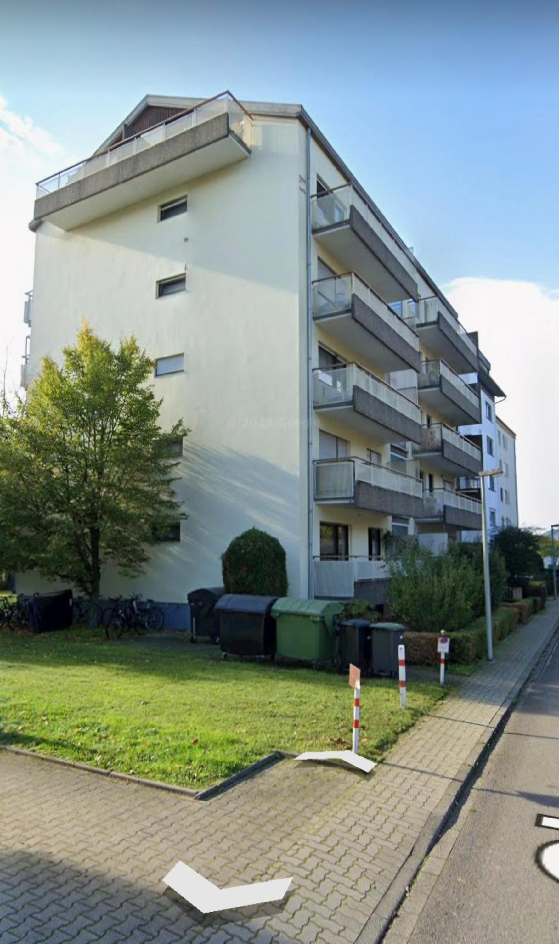 Cozy 1 room apartment close to University