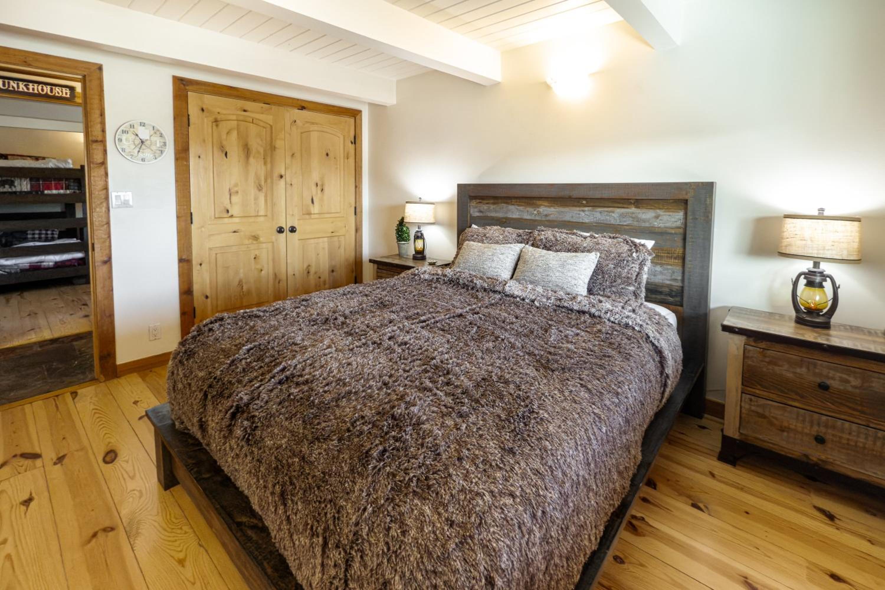 Cozy Rustic Escape