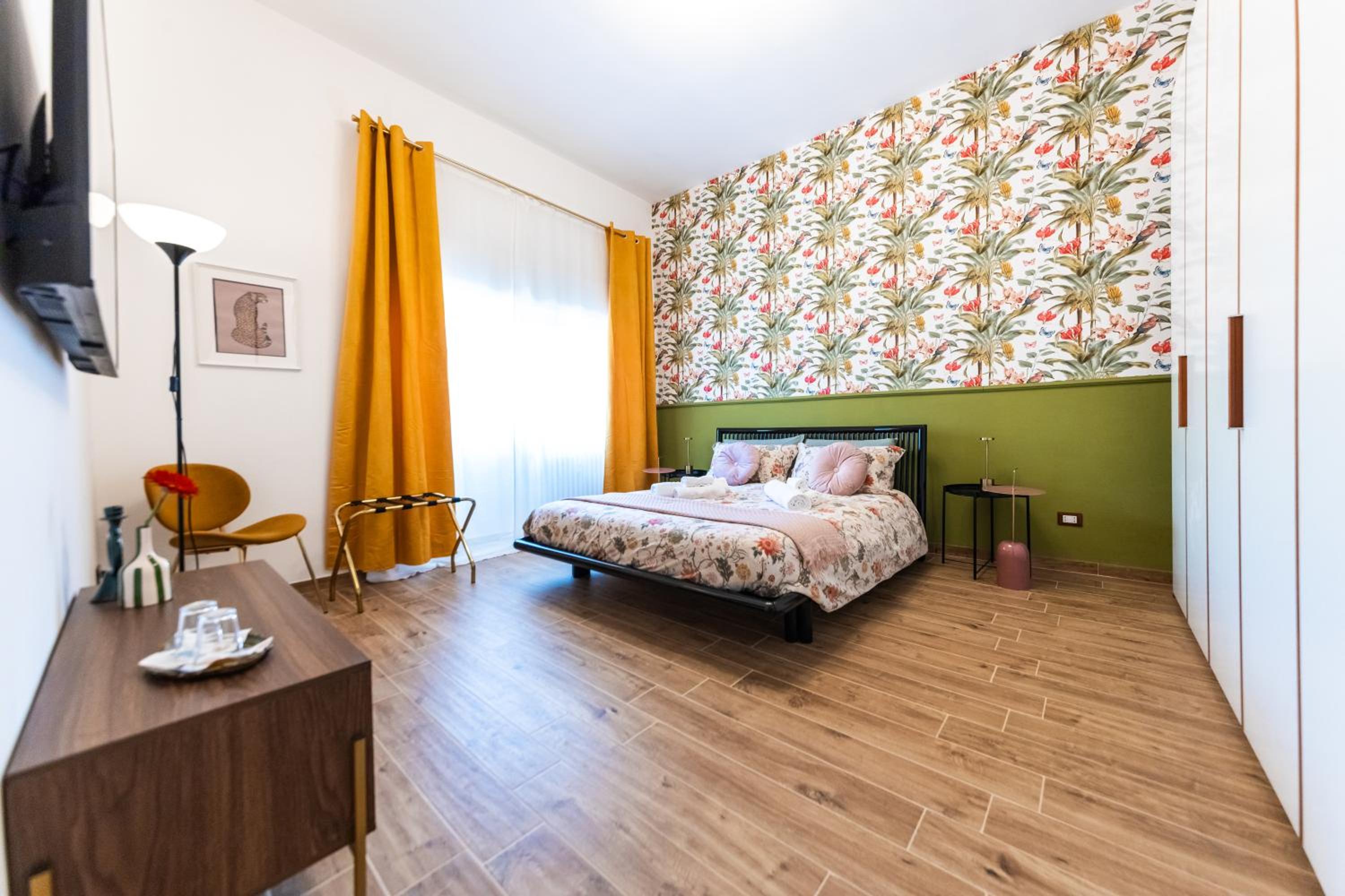 Casa Fen Palazzo Storico - Re di Roma metro A - 2camere2bagni