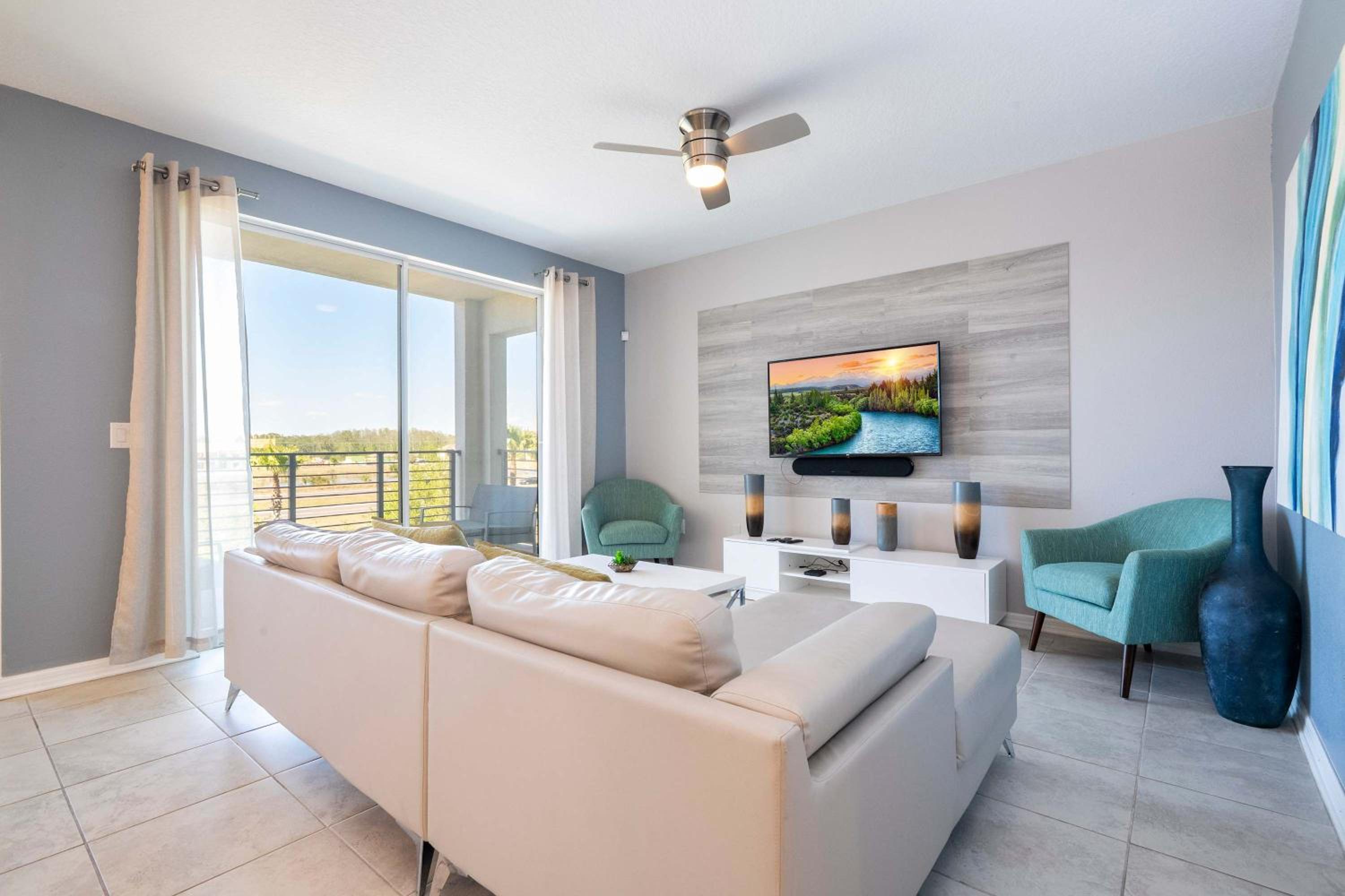 Family Condo 2Bd Close to Disney at Storey Lake Resort