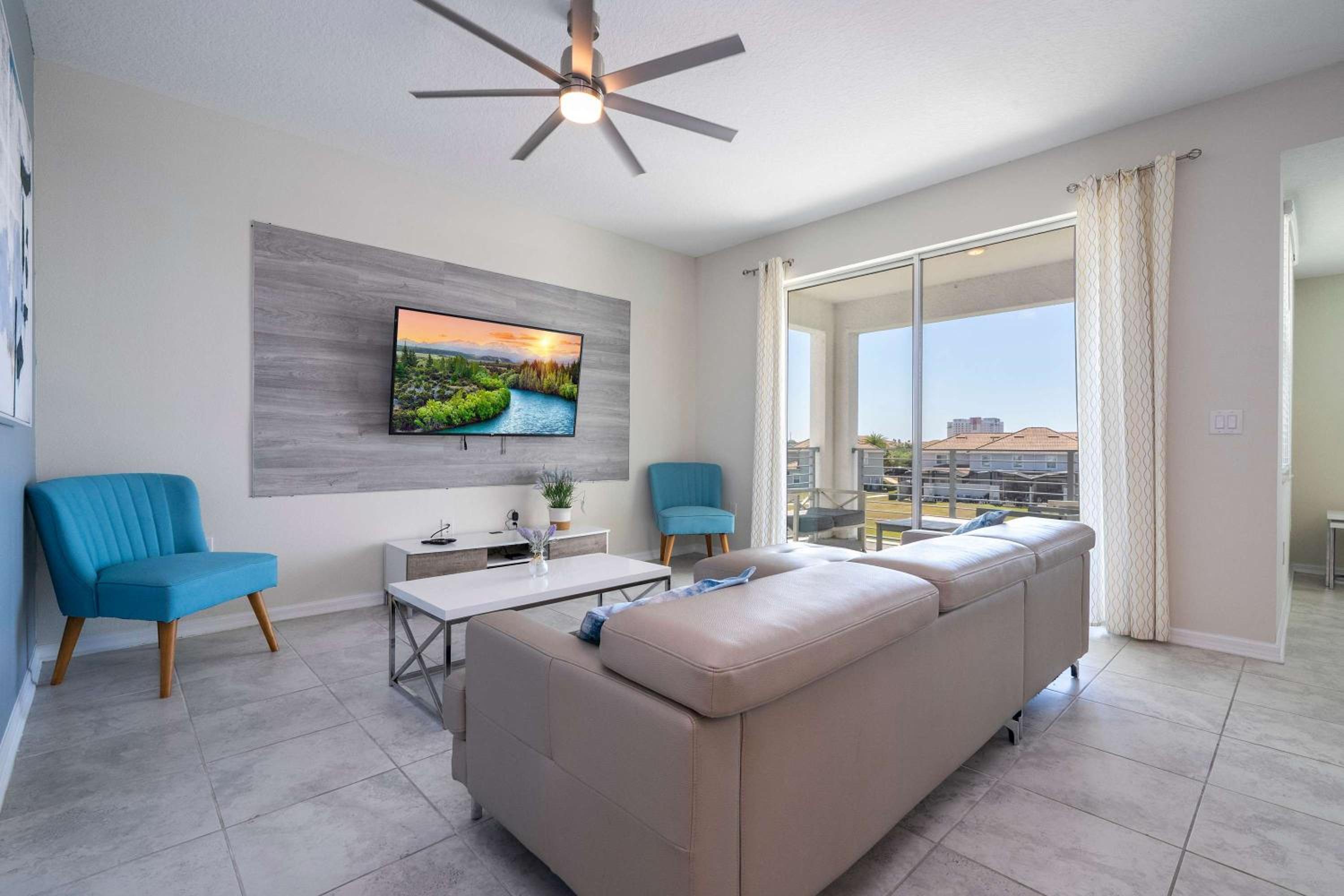 Gorgeous 2Bd Close to Disney at Storey Lake Resort