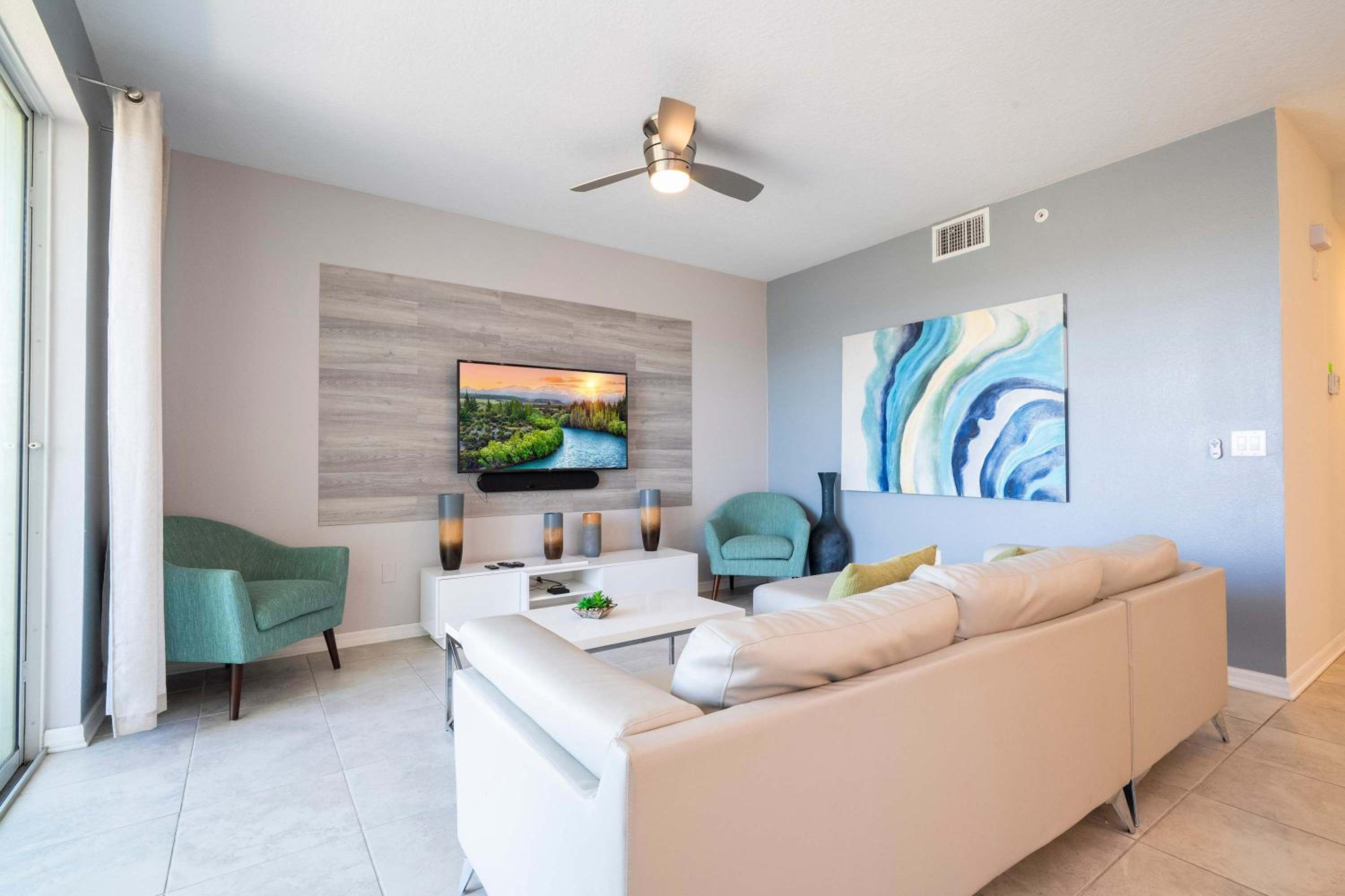 Family Condo 2Bd Close to Disney at Storey Lake Resort