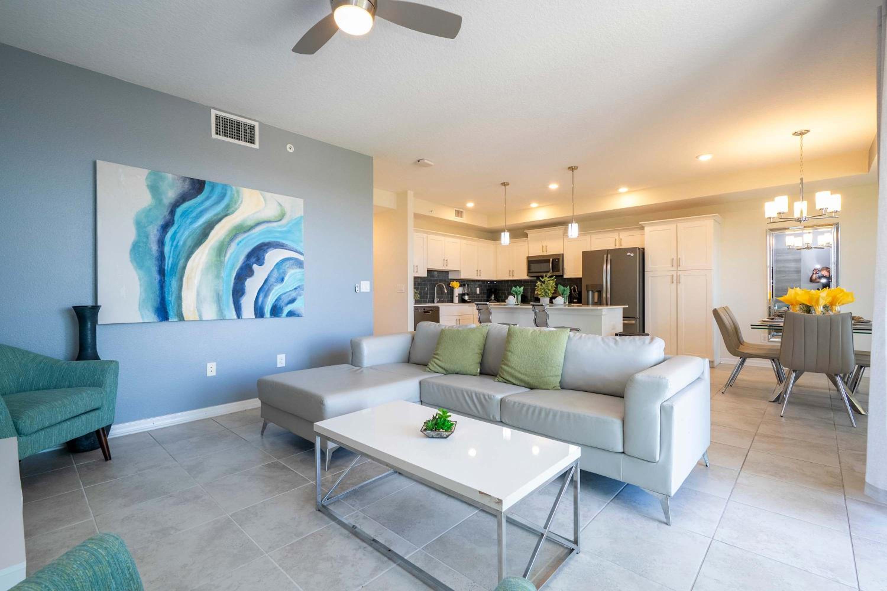 Family Condo 2Bd Close to Disney at Storey Lake Resort