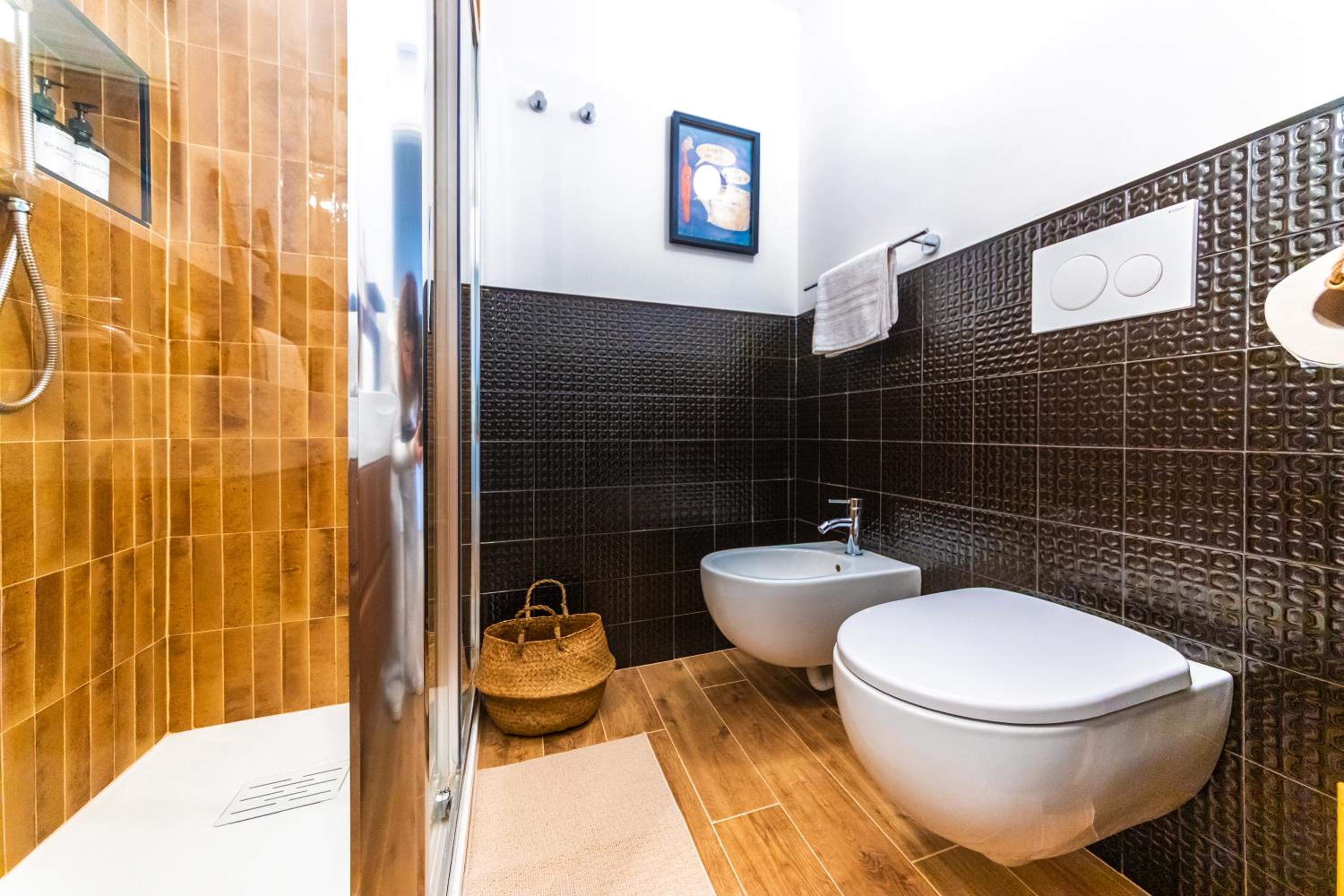 Casa Fen Palazzo Storico - Re di Roma metro A - 2camere2bagni