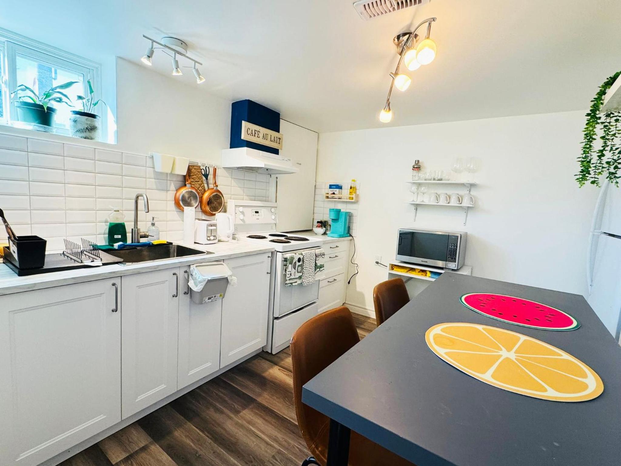 Sunrise BnB - Free Parking