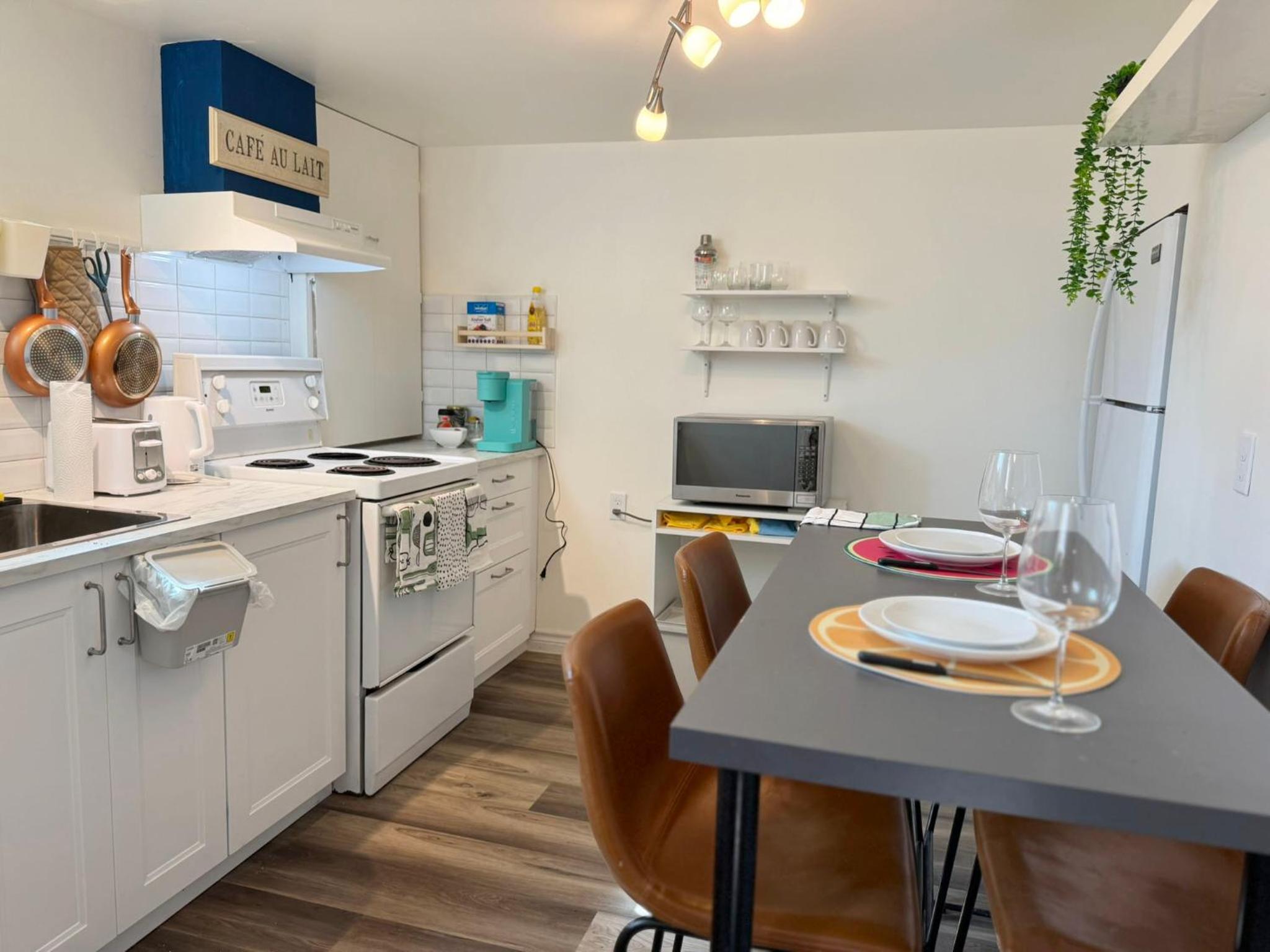 Sunrise BnB - Free Parking