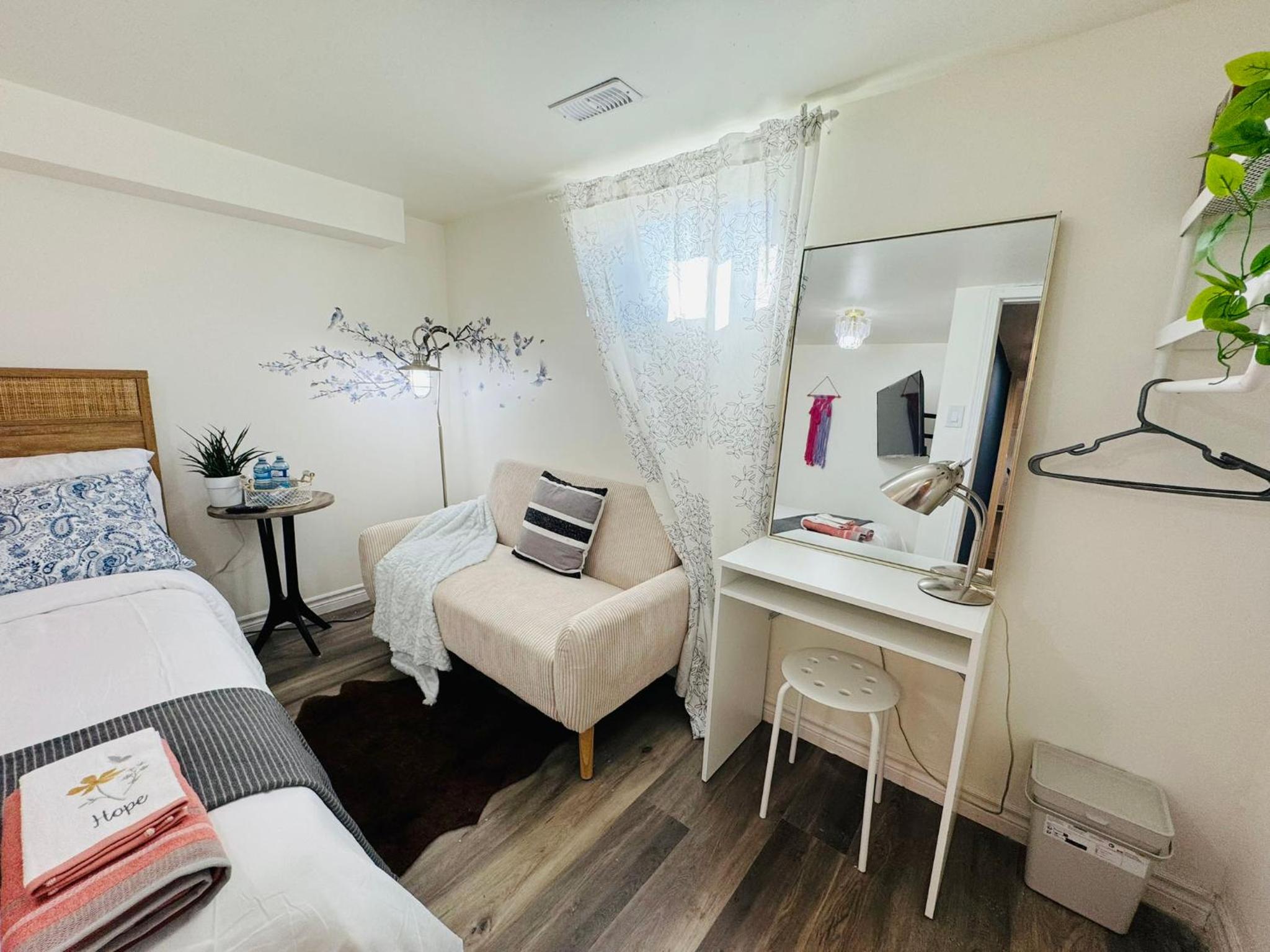 Sunrise BnB - Free Parking