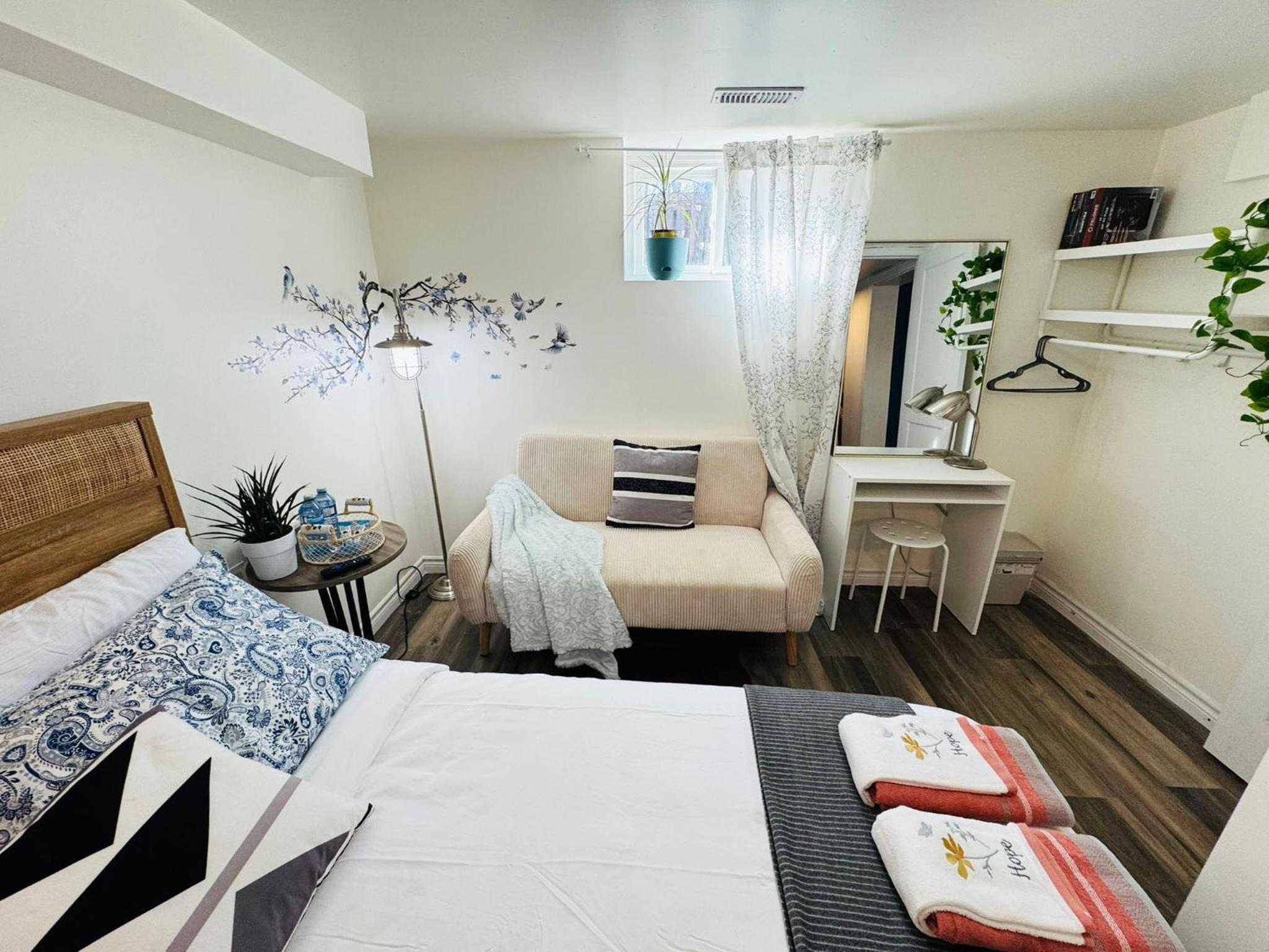 Sunrise BnB - Free Parking