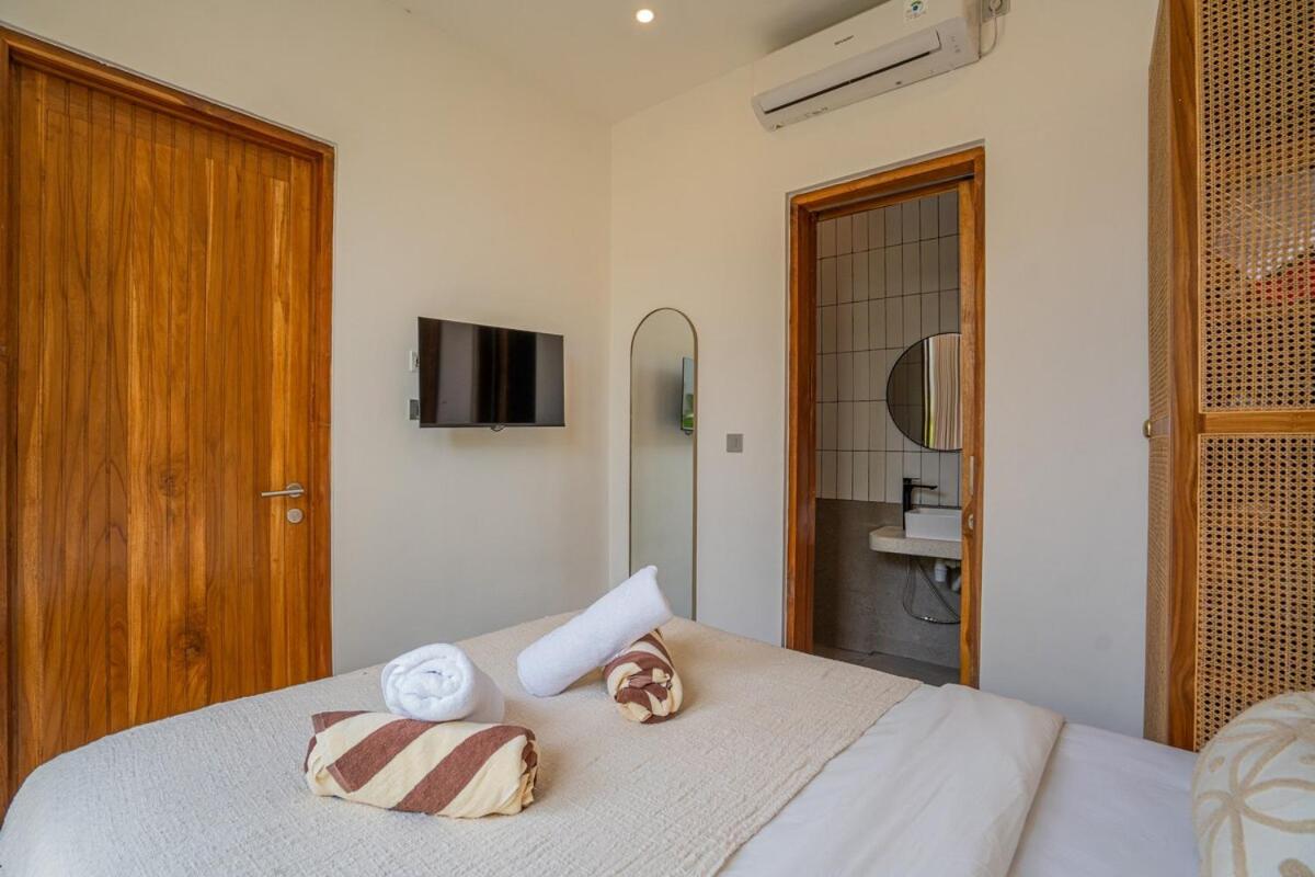 Sunrise Oasis - 2BR Villa in Kerobokan