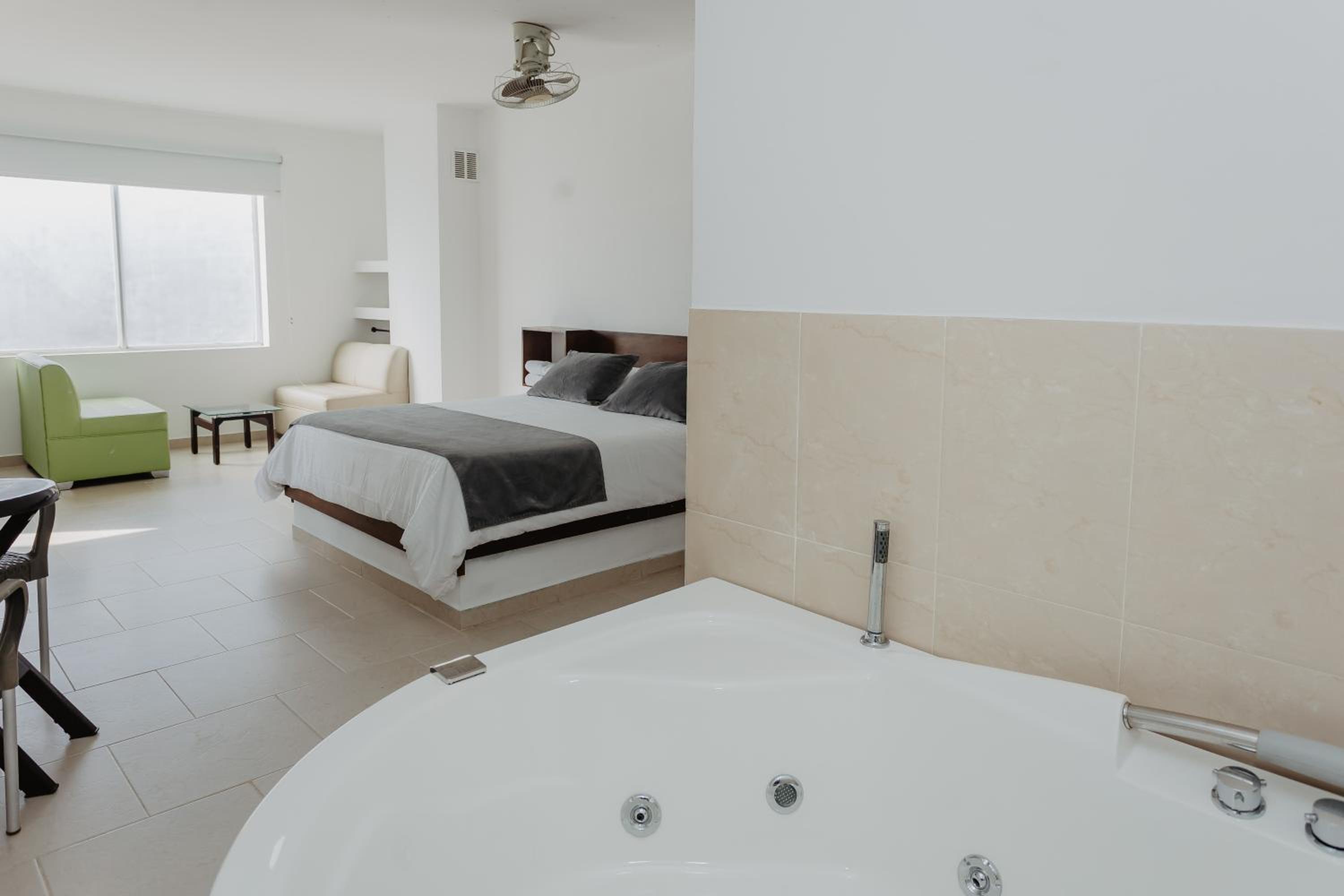 Hotel Plataneras Confort, photo 3