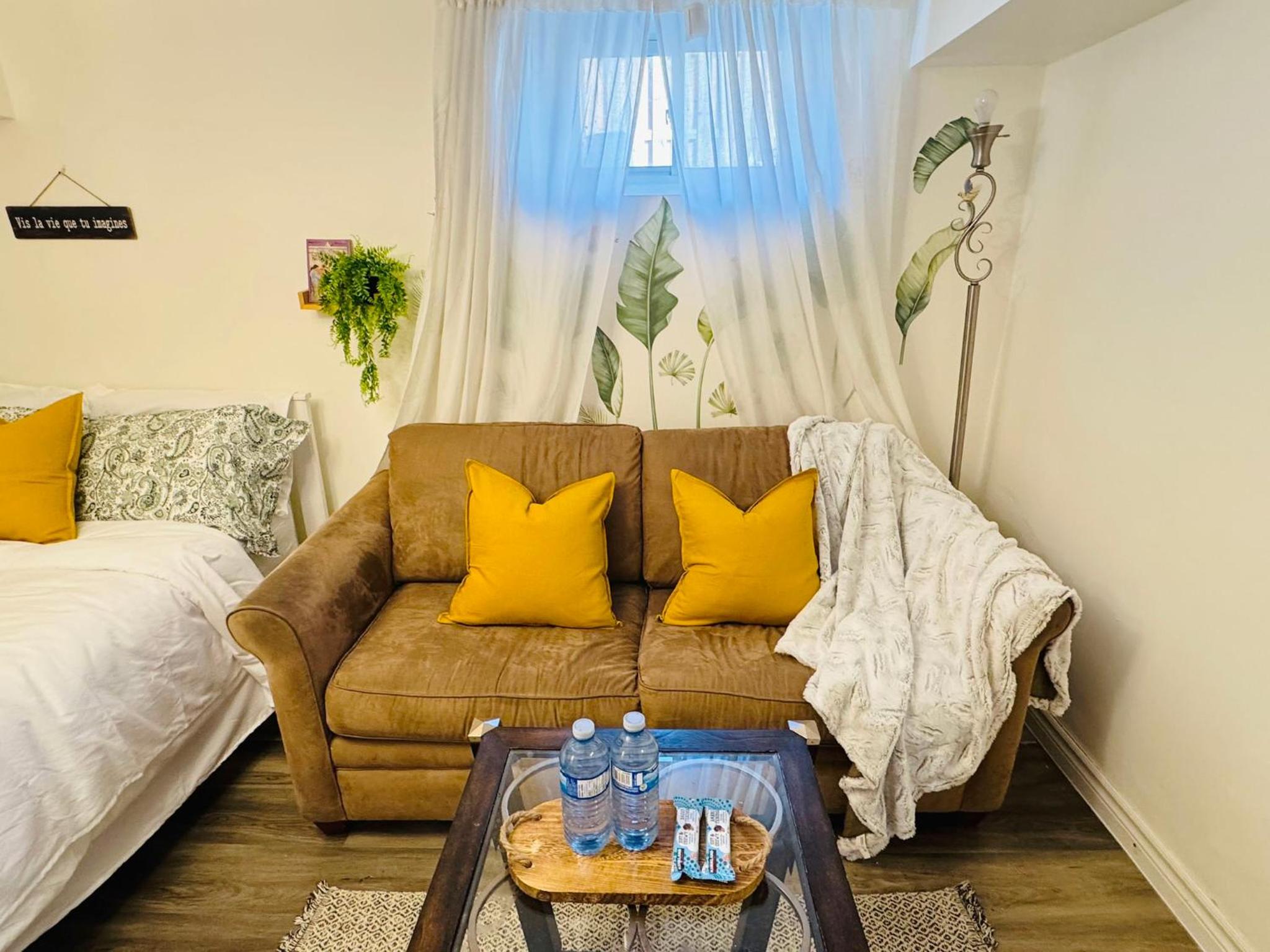 Sunrise BnB - Free Parking