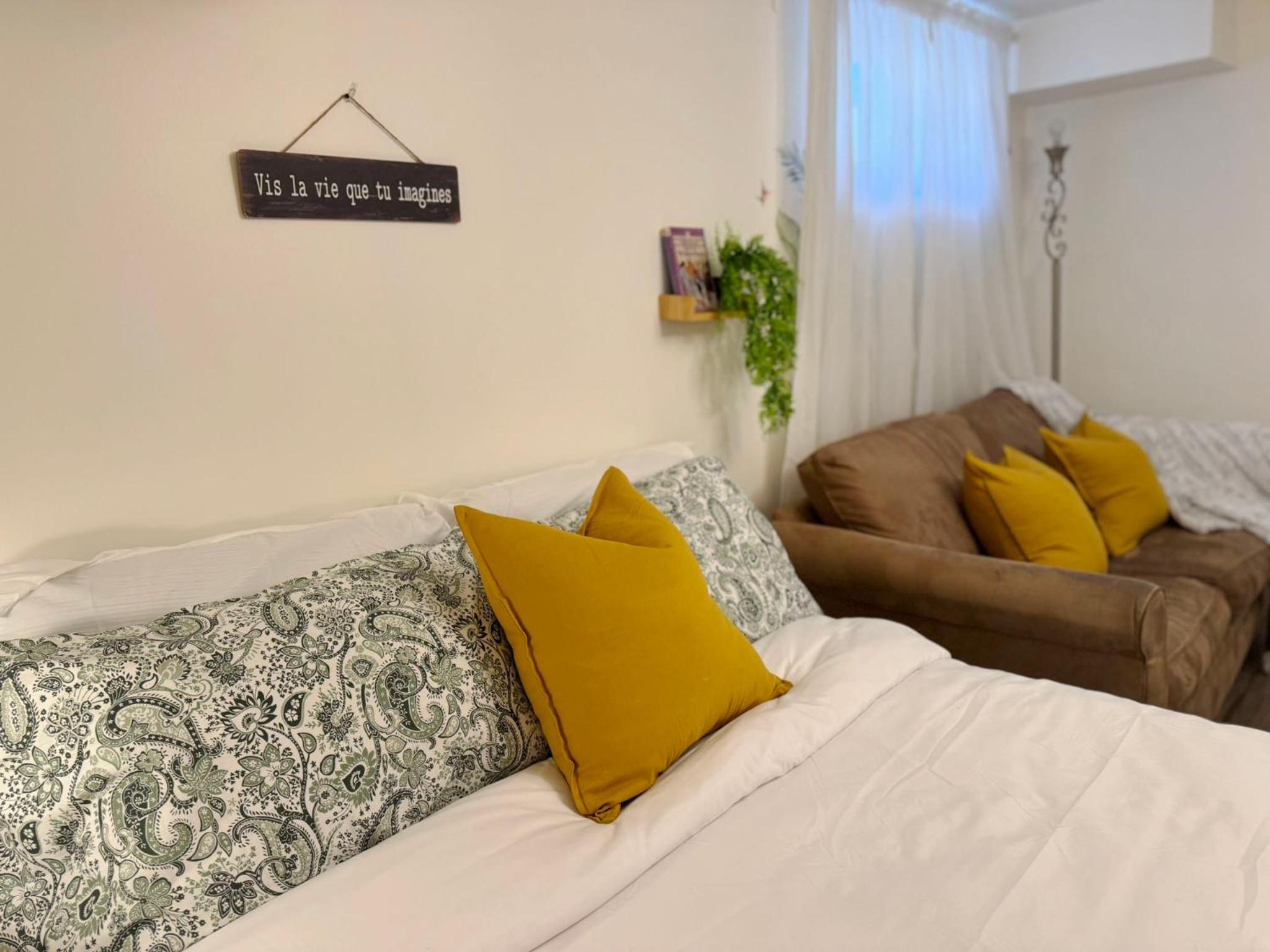 Sunrise BnB - Free Parking