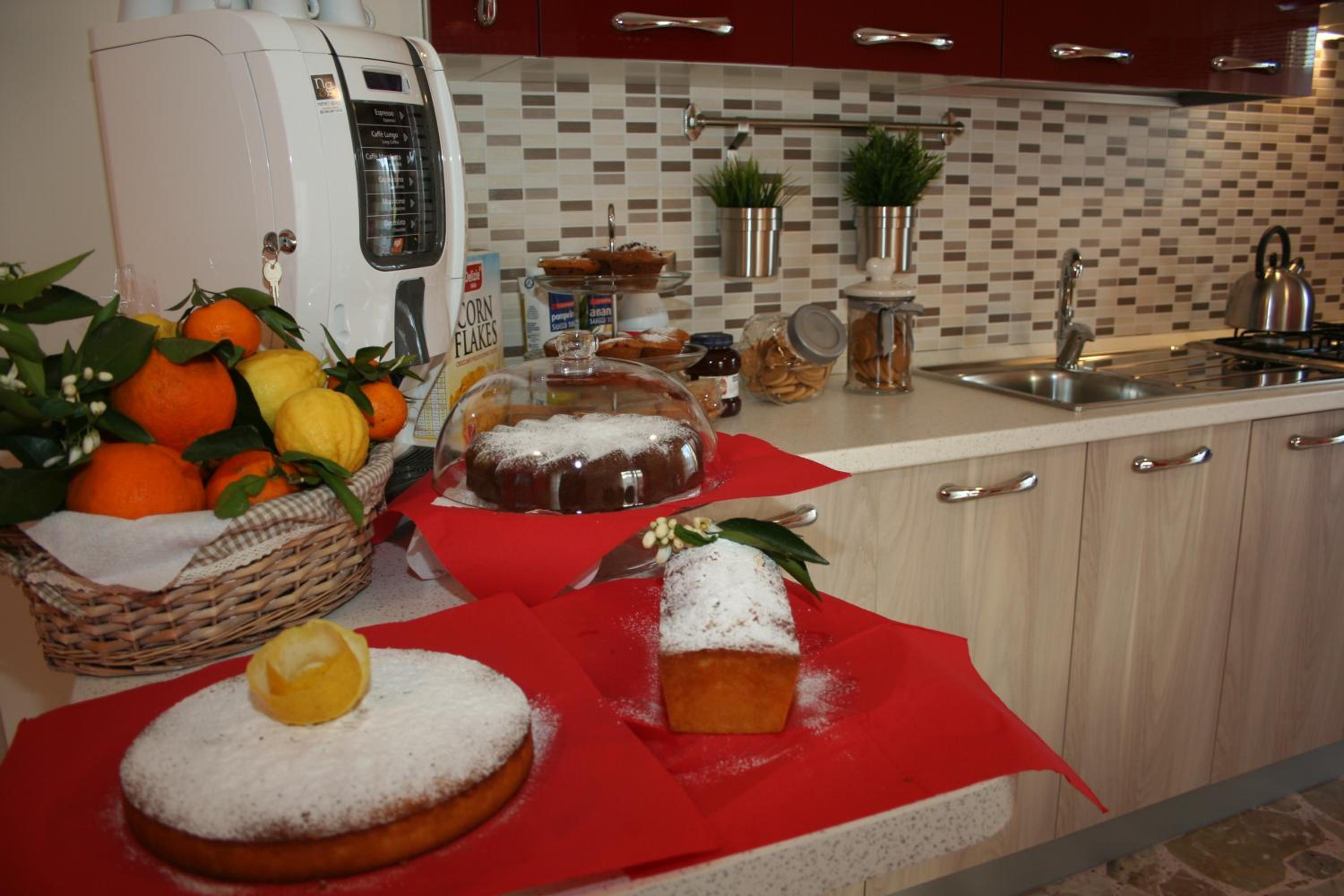 Photo 33
