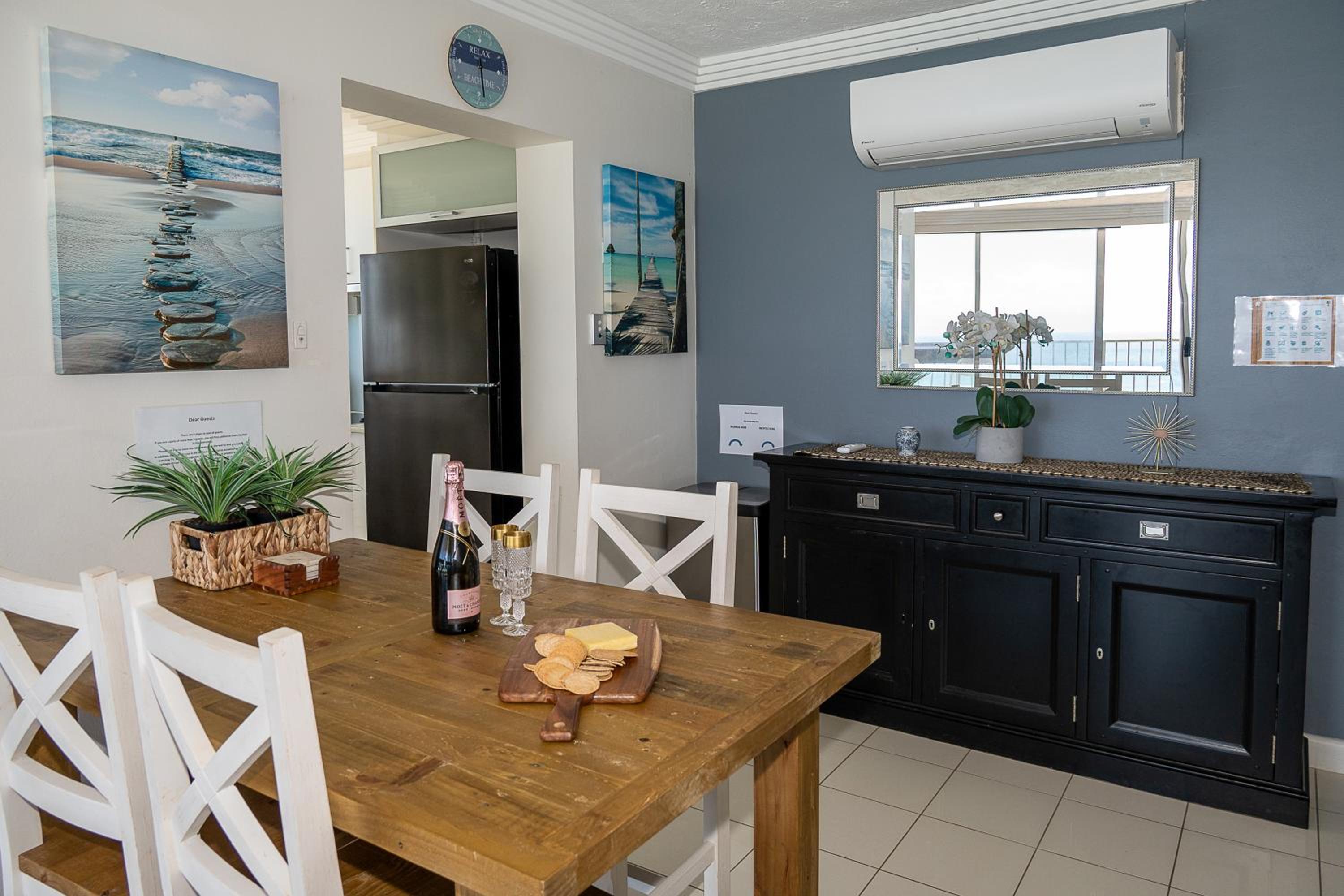 Beachfront 2BR Stunning Views Balcony Heated Pool