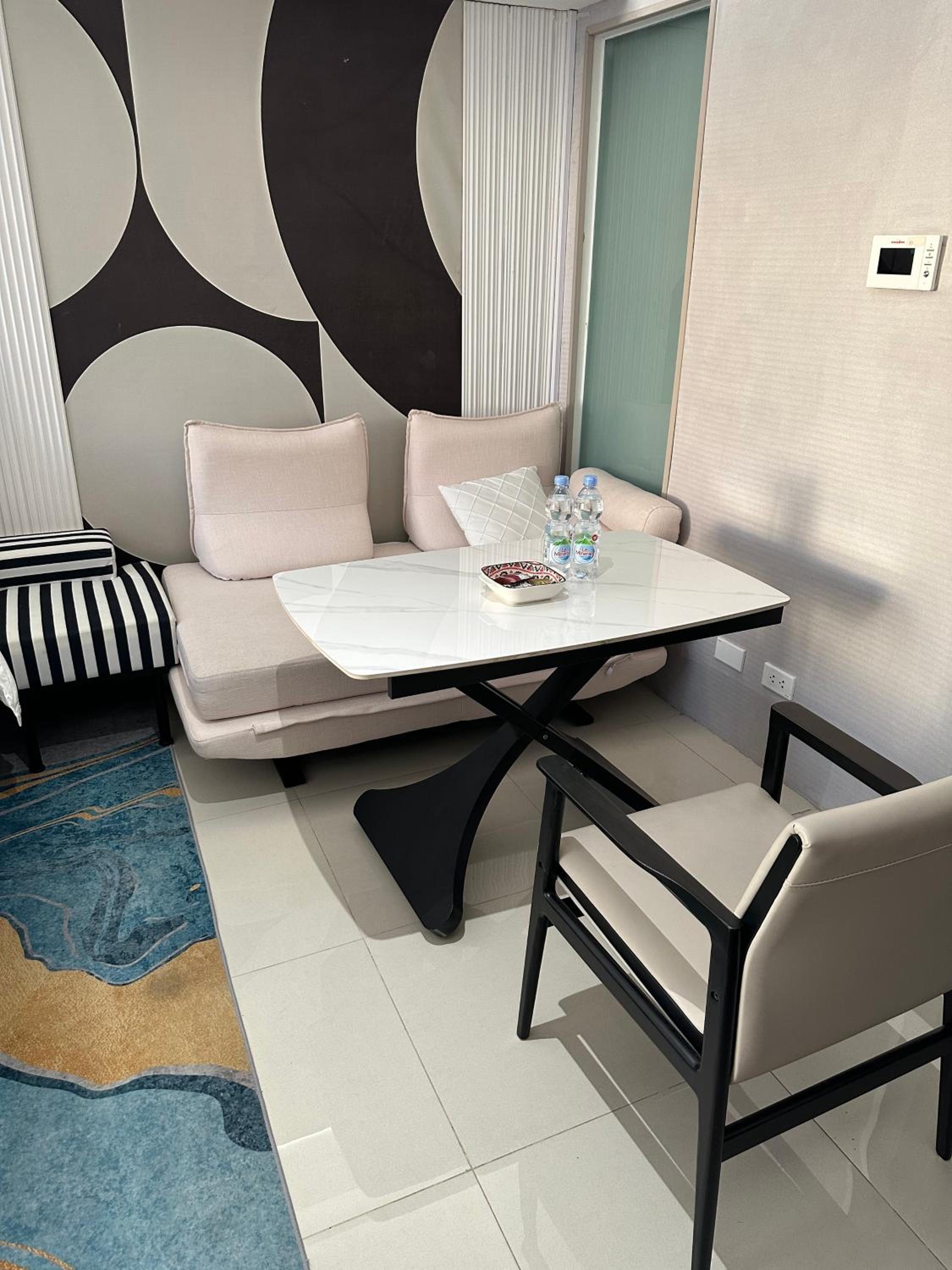 Spacious Unit & High-Floor Hotel near City of Dreams, Airport, Okada, and Solaire Casino