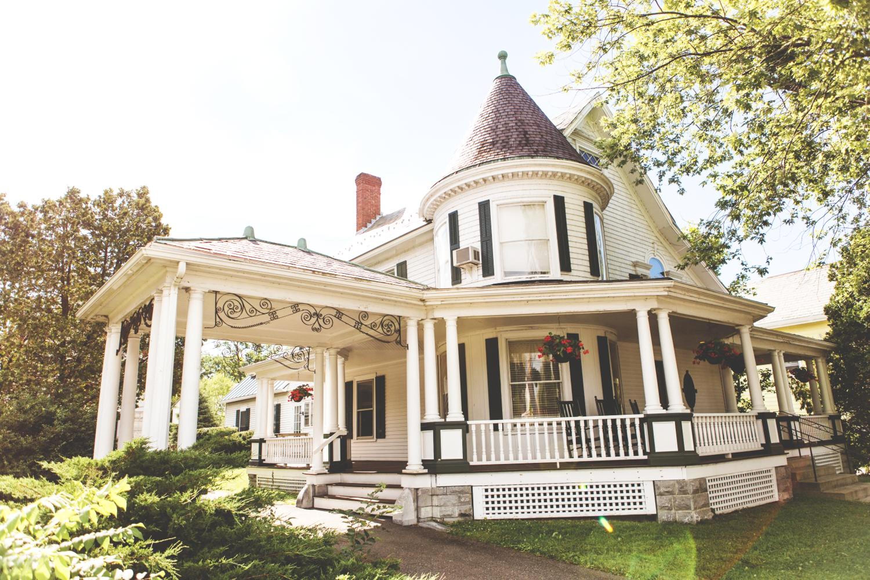 Swift House Inn