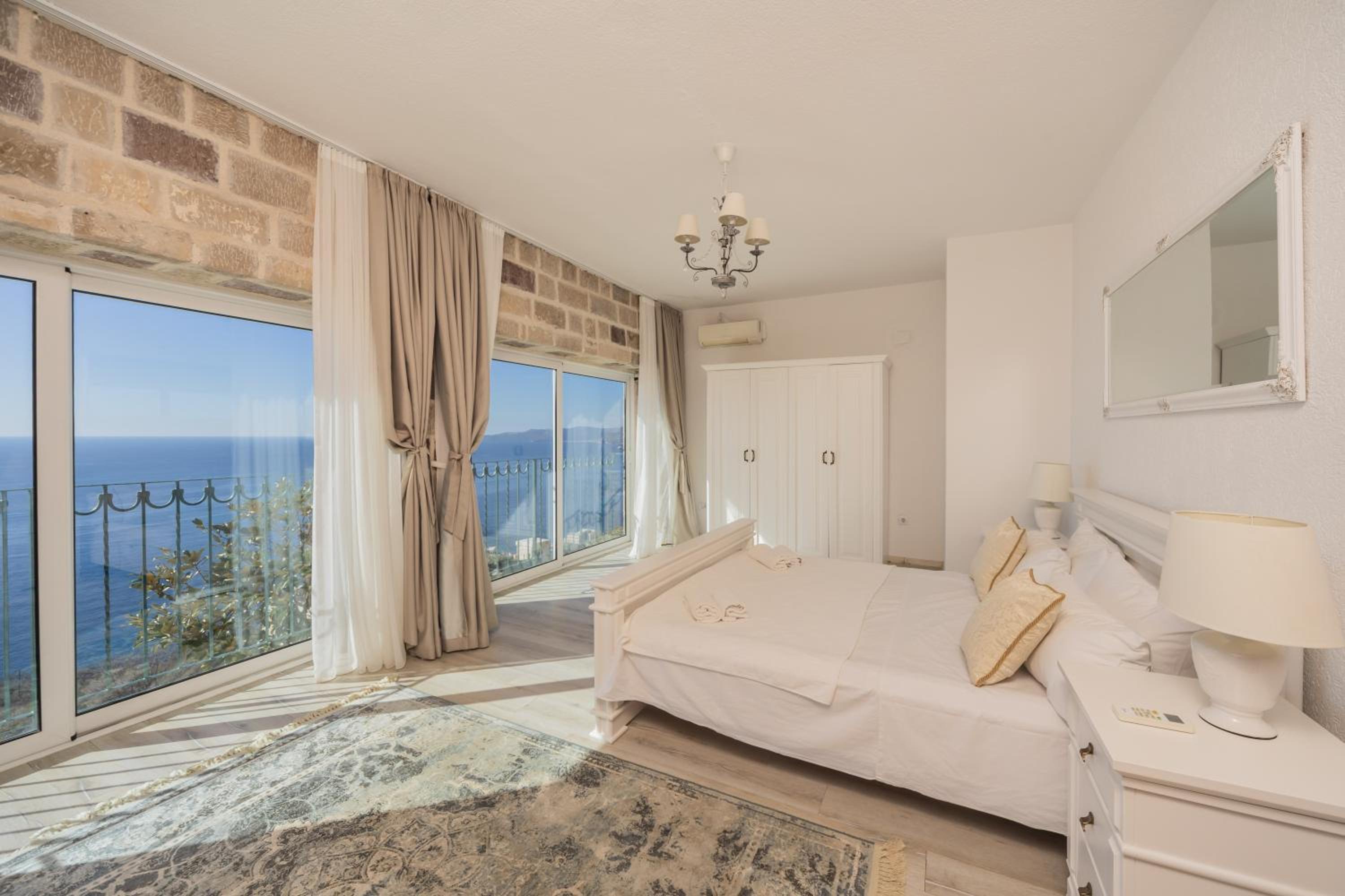 Castello deghli Aranci Eco Resort