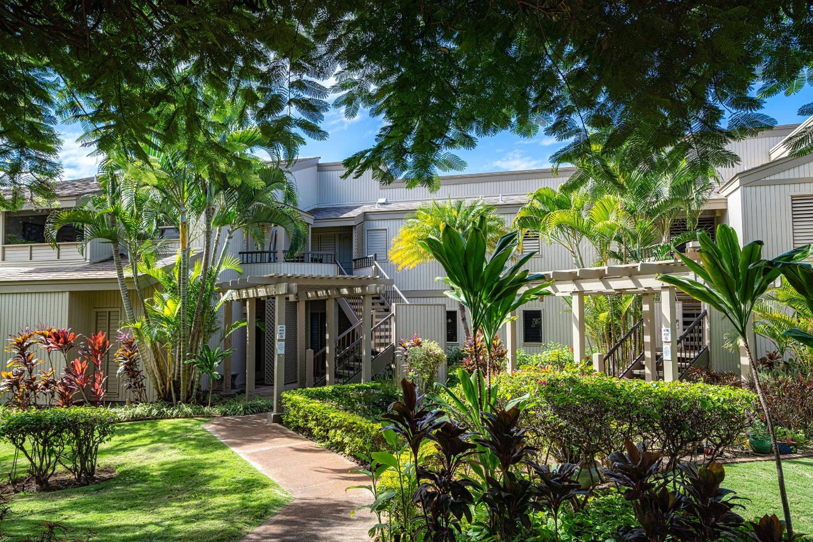 Wailea Ekolu 403, Prime Location, Stunning Ocean Views, Spacious Lanai, Split AC