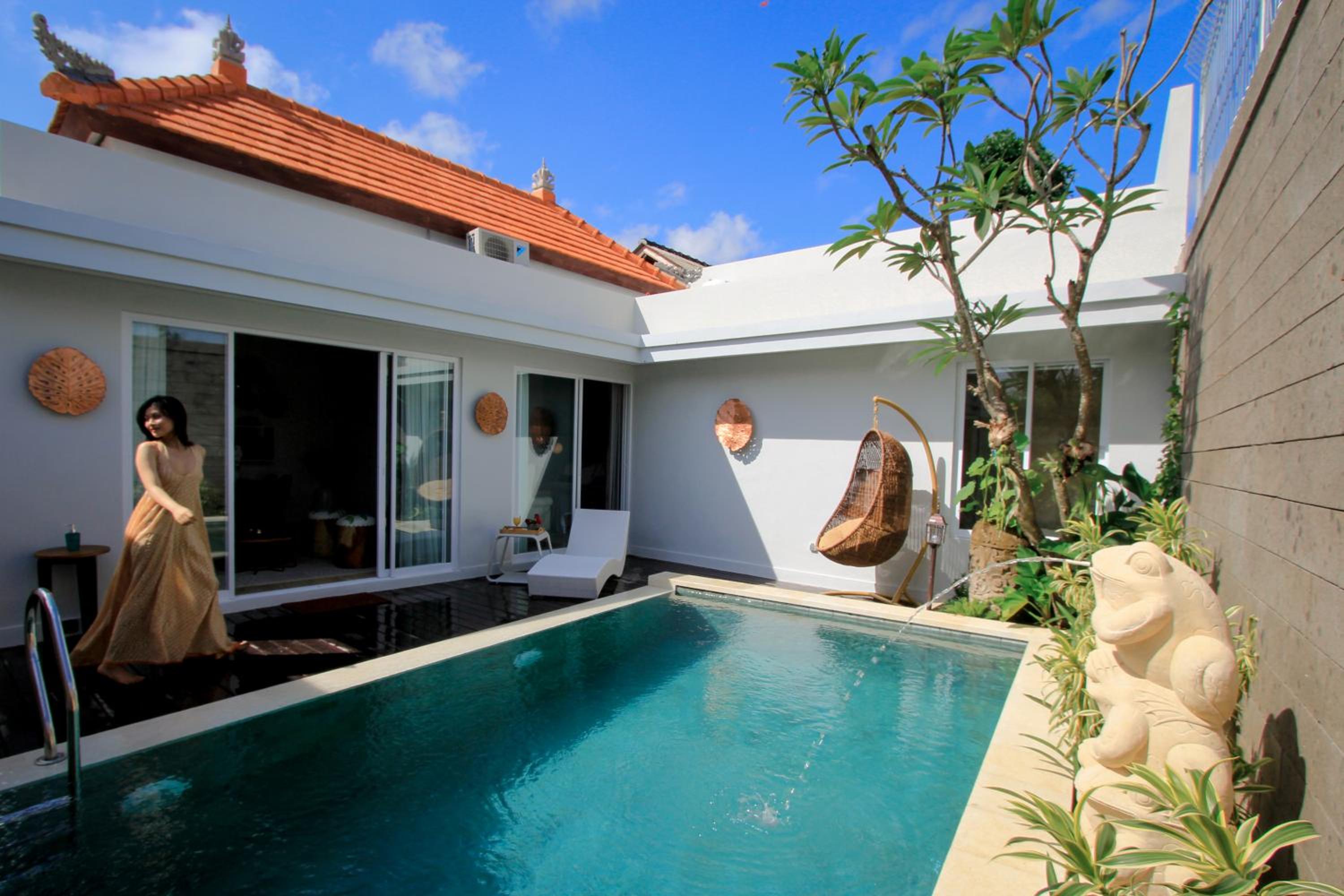 Saka Luxury Villa
