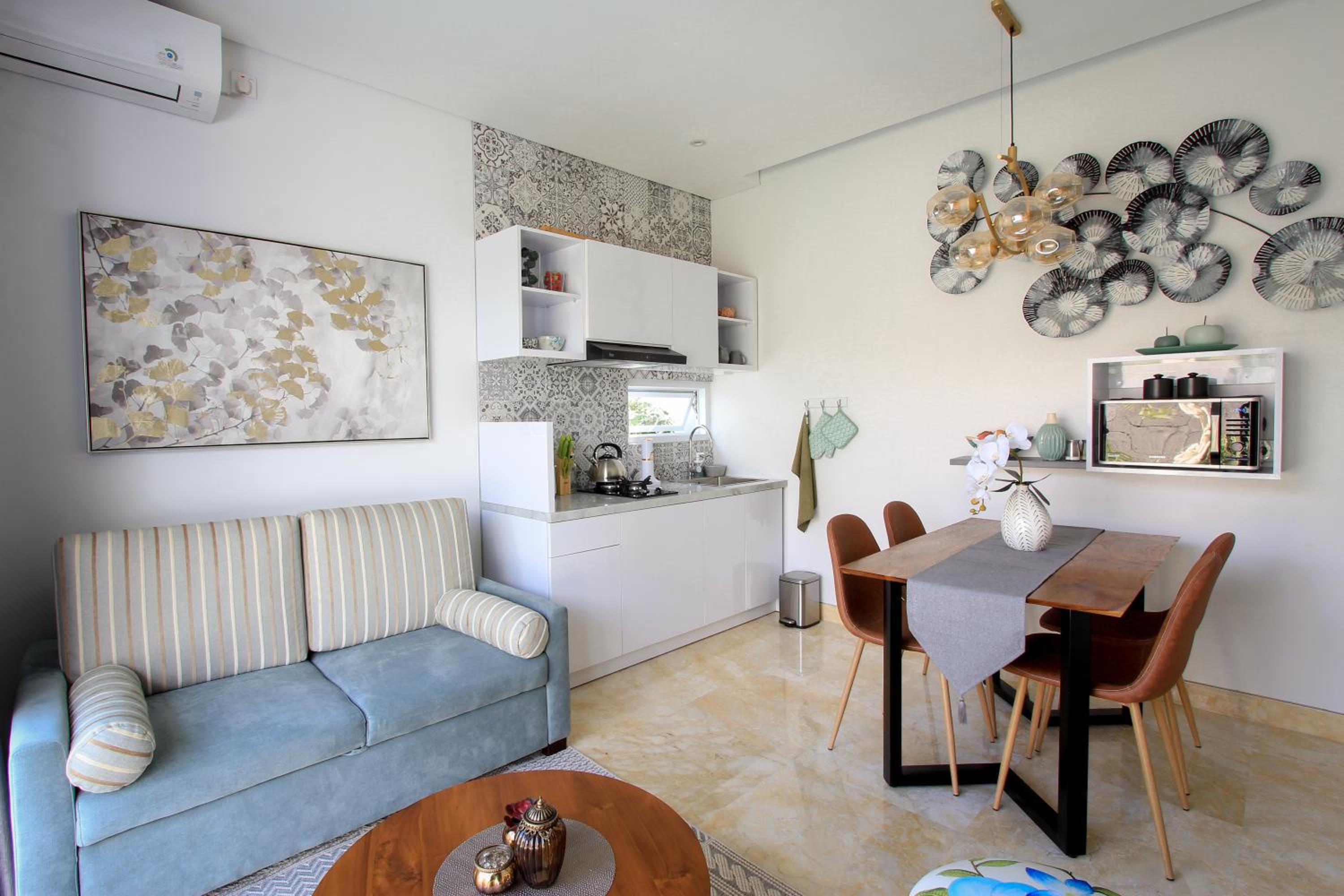Saka Luxury Villa