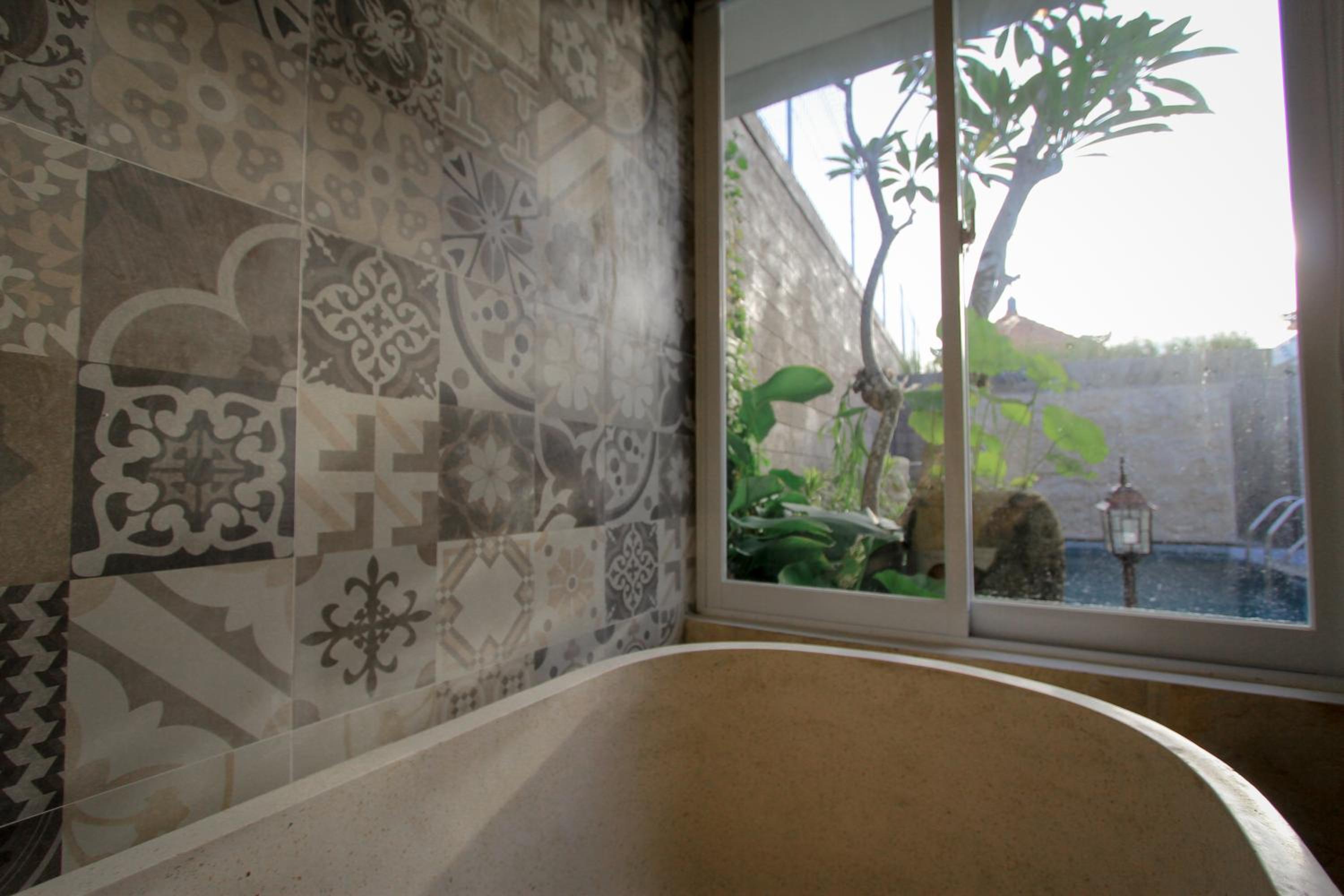 Saka Luxury Villa