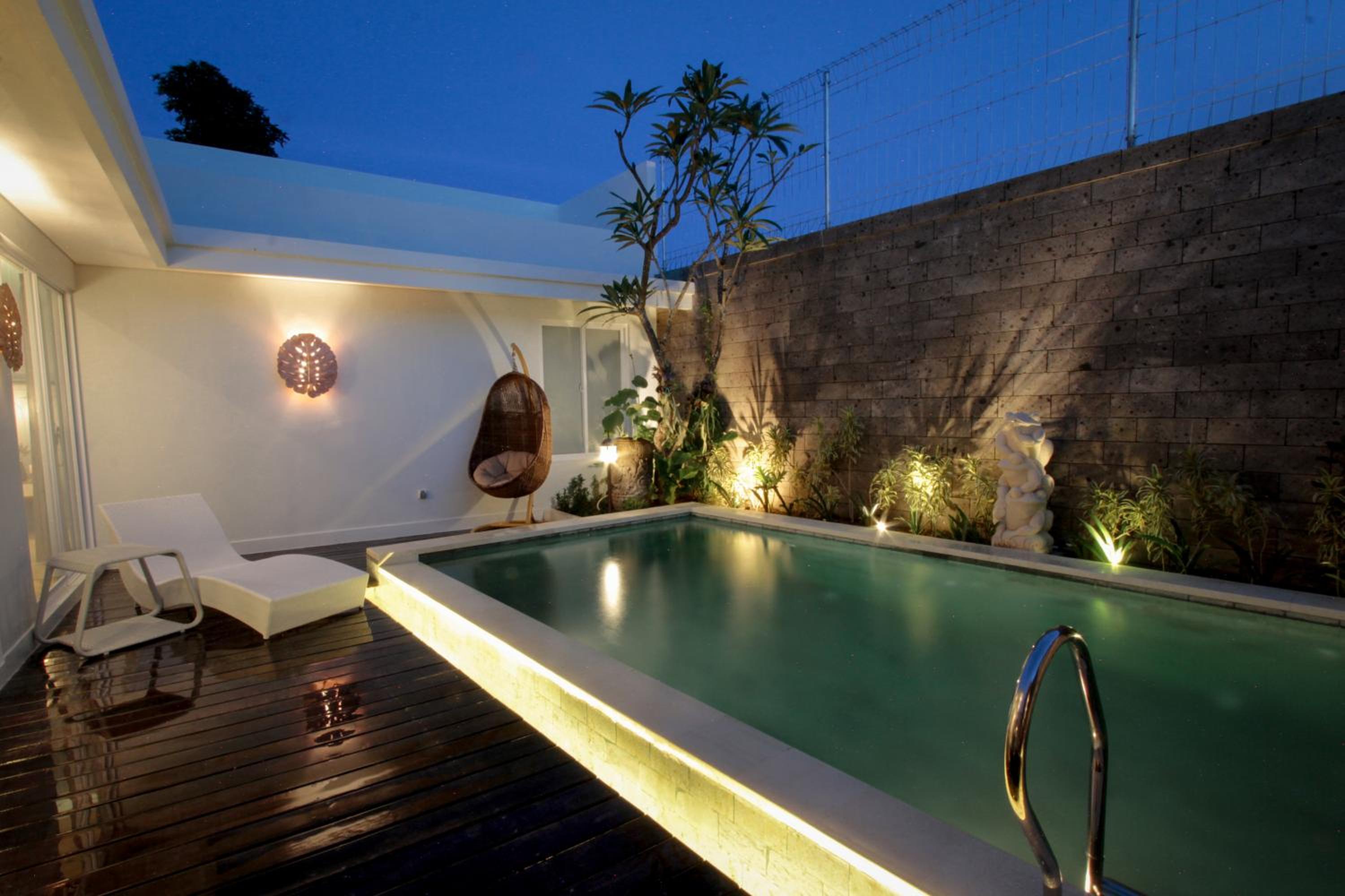 Saka Luxury Villa