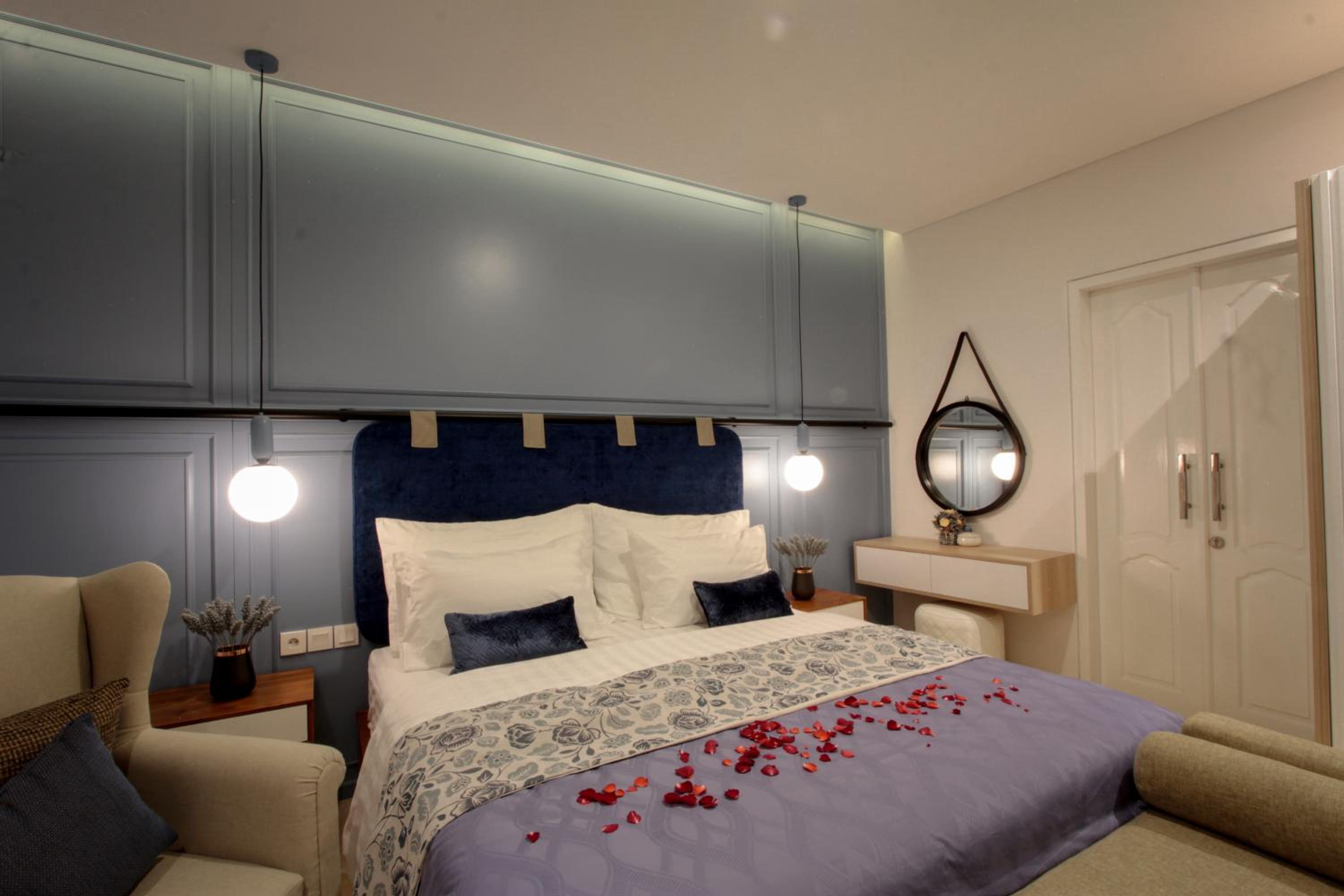 Saka Luxury Villa