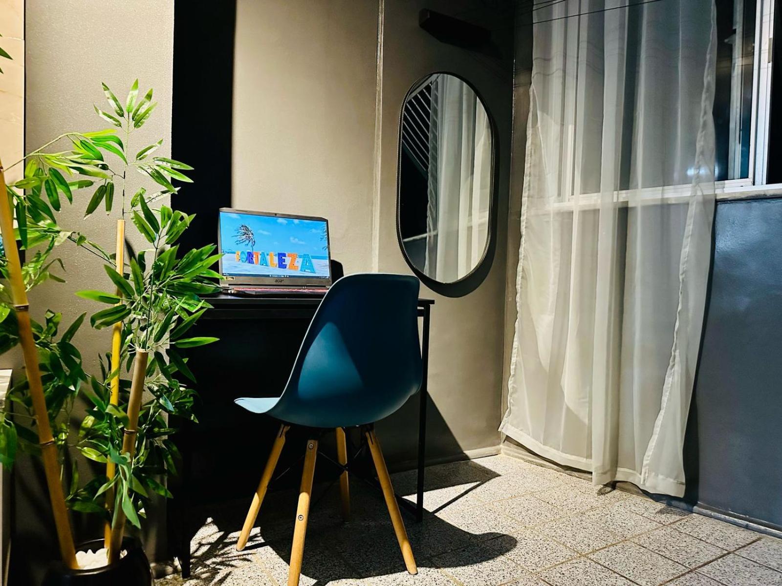Vista mar, piscina, na praia do futuro, com Ar condicionado e Wi-Fi