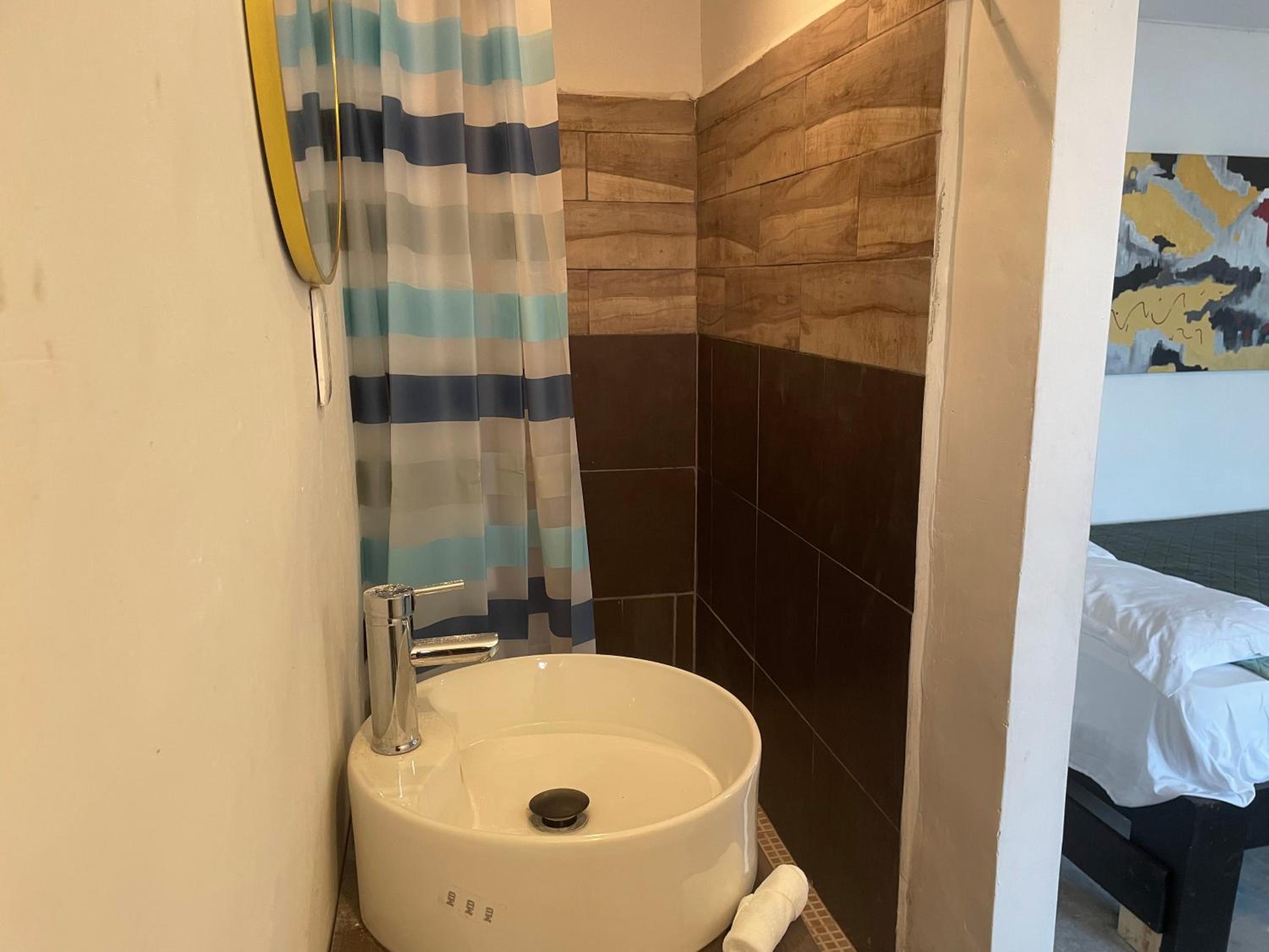 DGM Lofts MTY MN 960 H centro cerca de todo