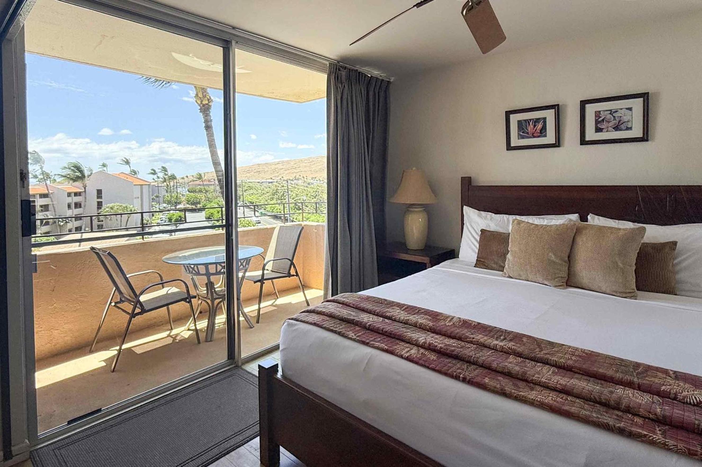 Island Sands 500, Breathtaking Ocean Views, Spacious Lanais, Renovated, Split AC