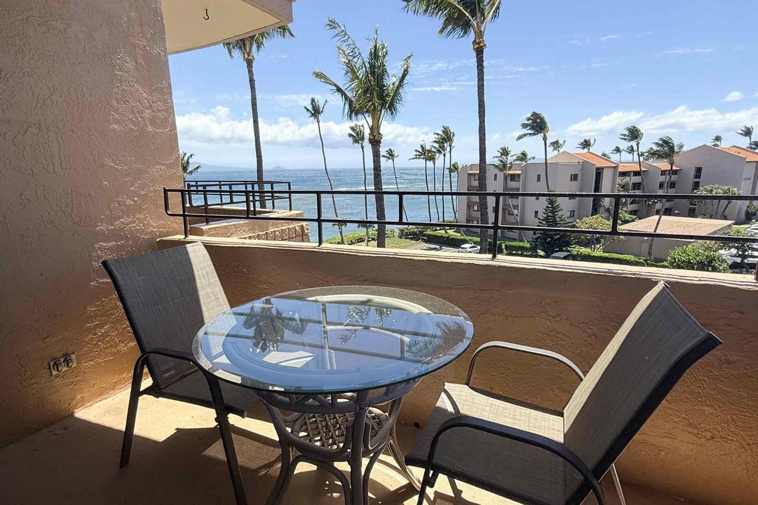 Island Sands 500, Breathtaking Ocean Views, Spacious Lanais, Renovated, Split AC