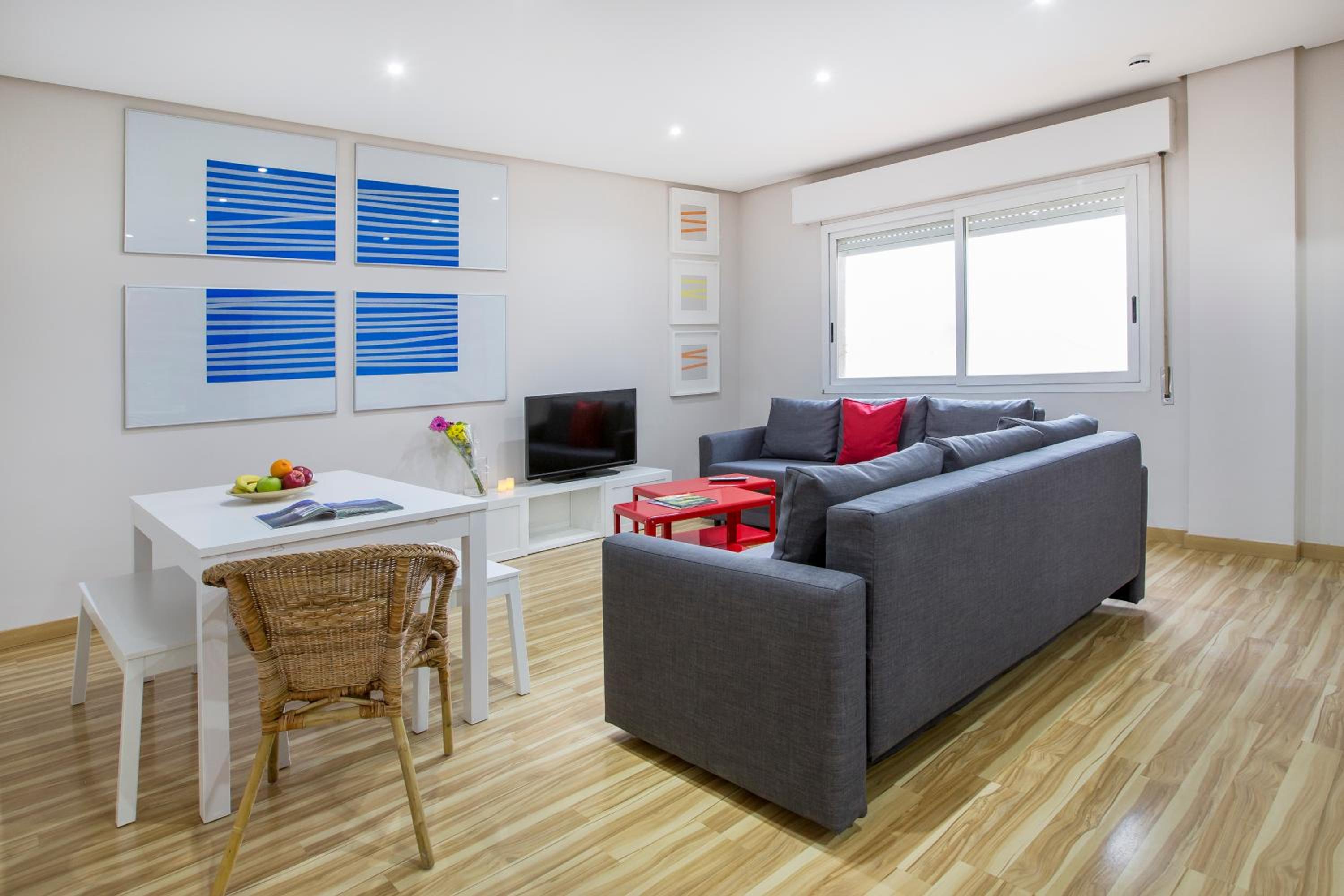 Mola Suites