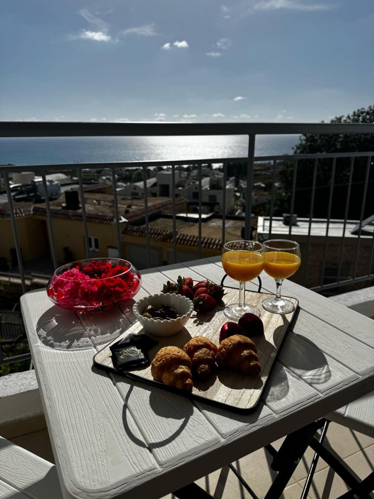 Kissonerga Sea Breeze Apartments Panoramic Ocean View