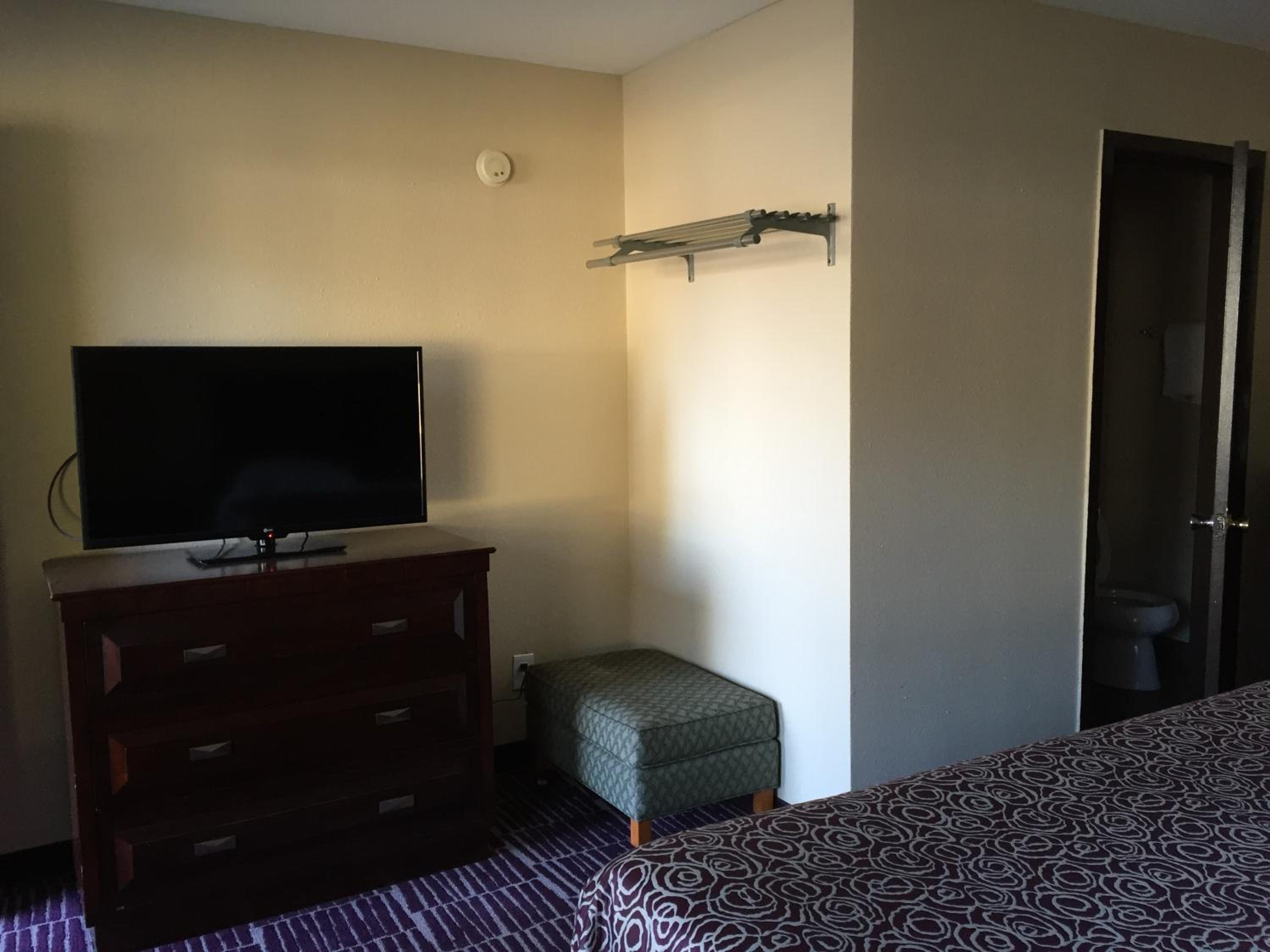 Economy Inn