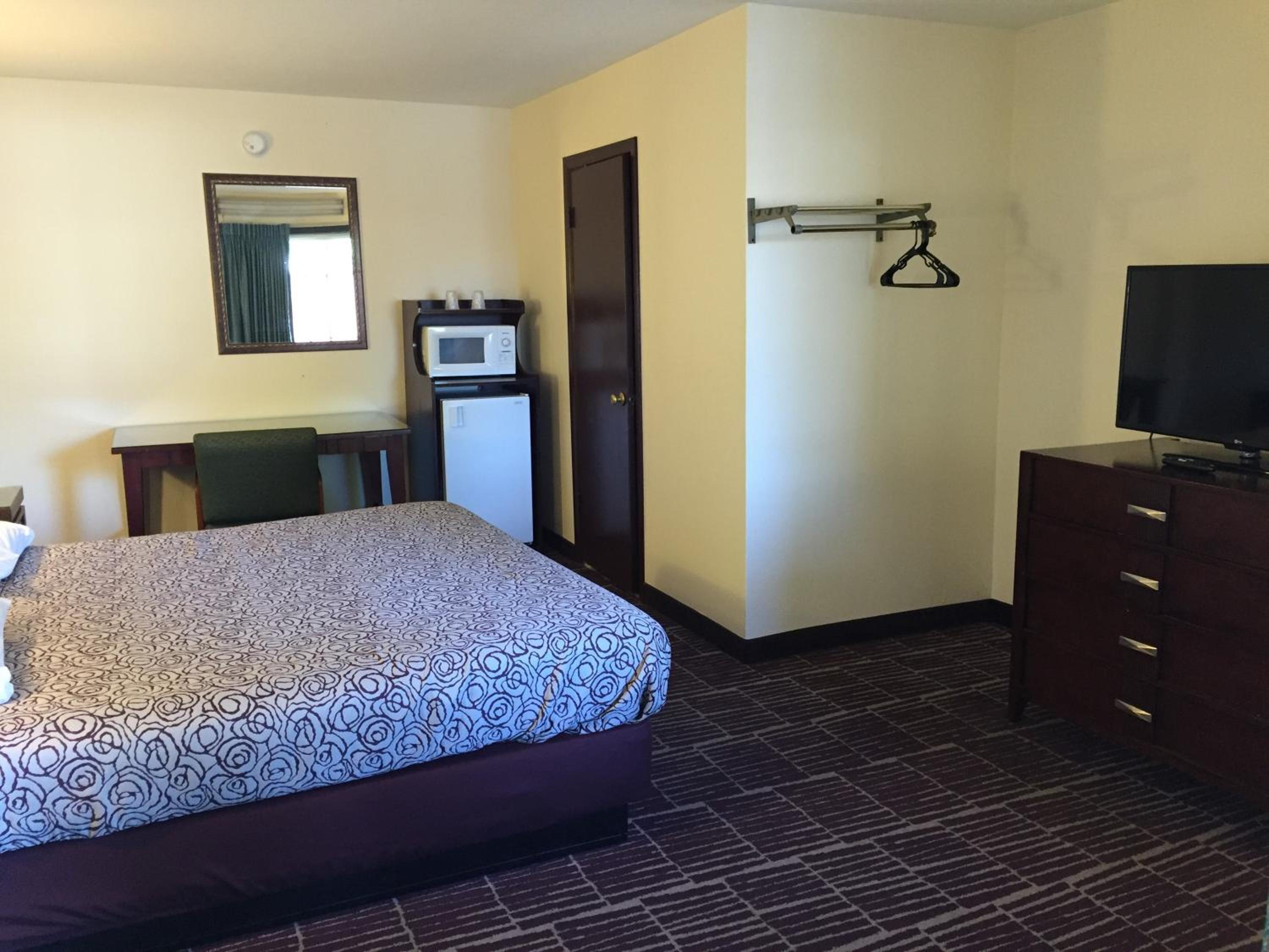 Economy Inn