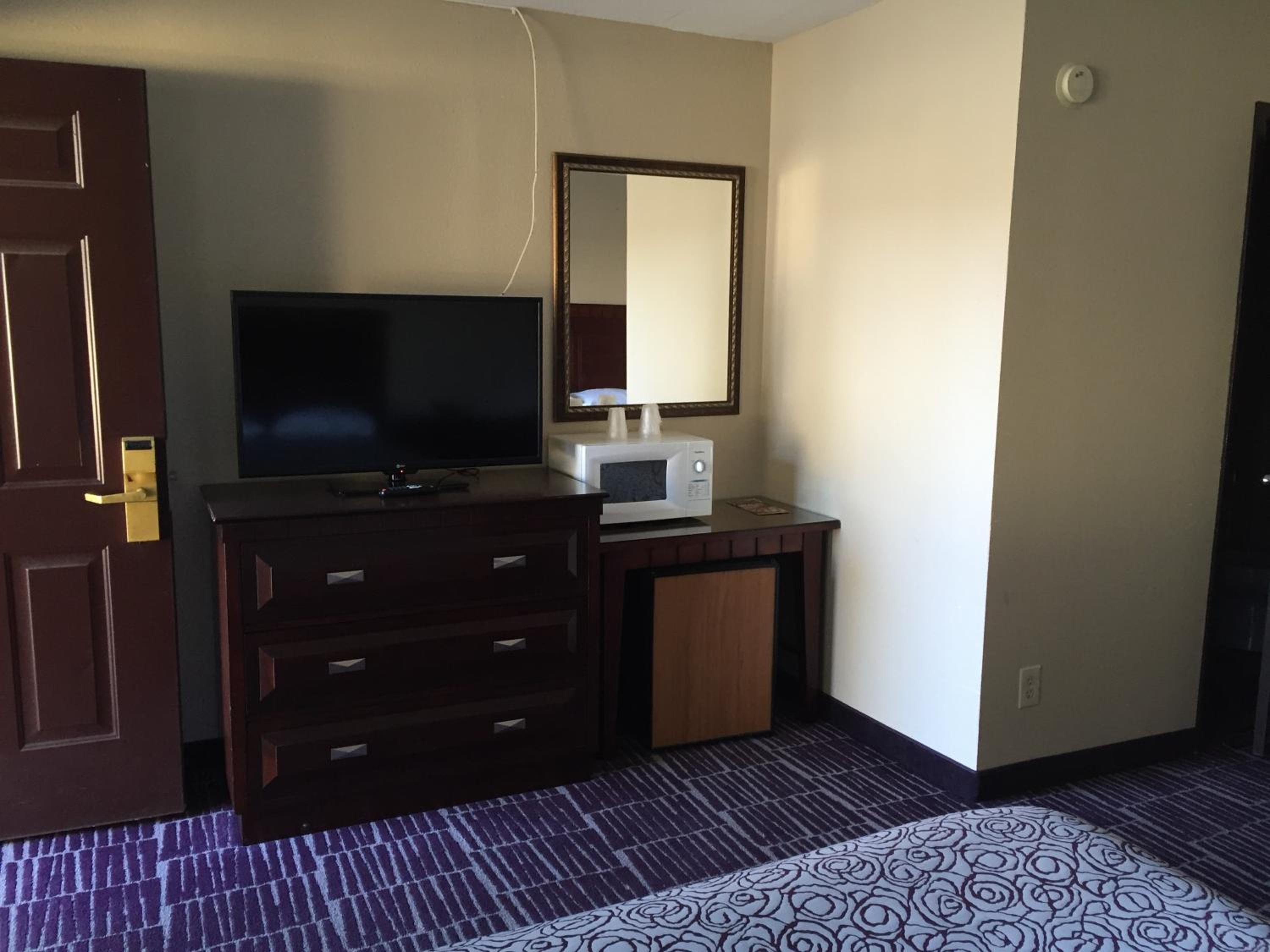 Economy Inn