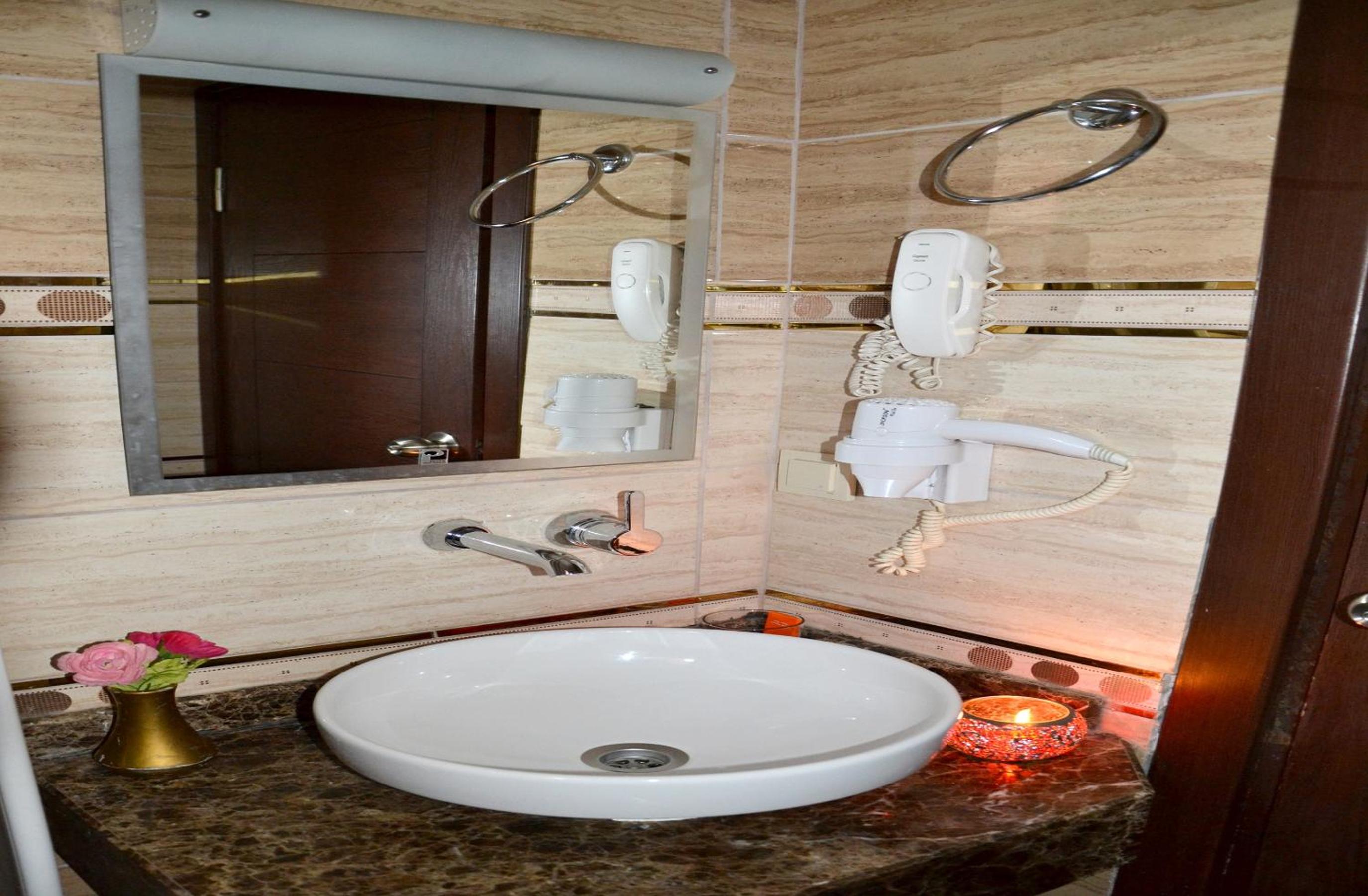 Elysion Hotel - Image 29