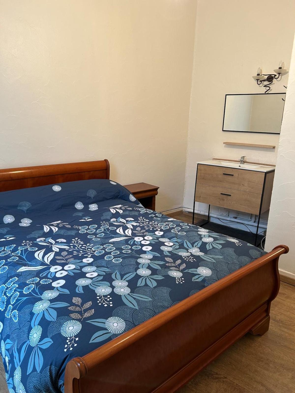 Maison triplex centre de Lourdes