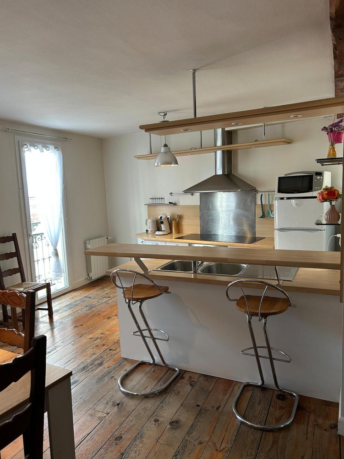 Maison triplex centre de Lourdes