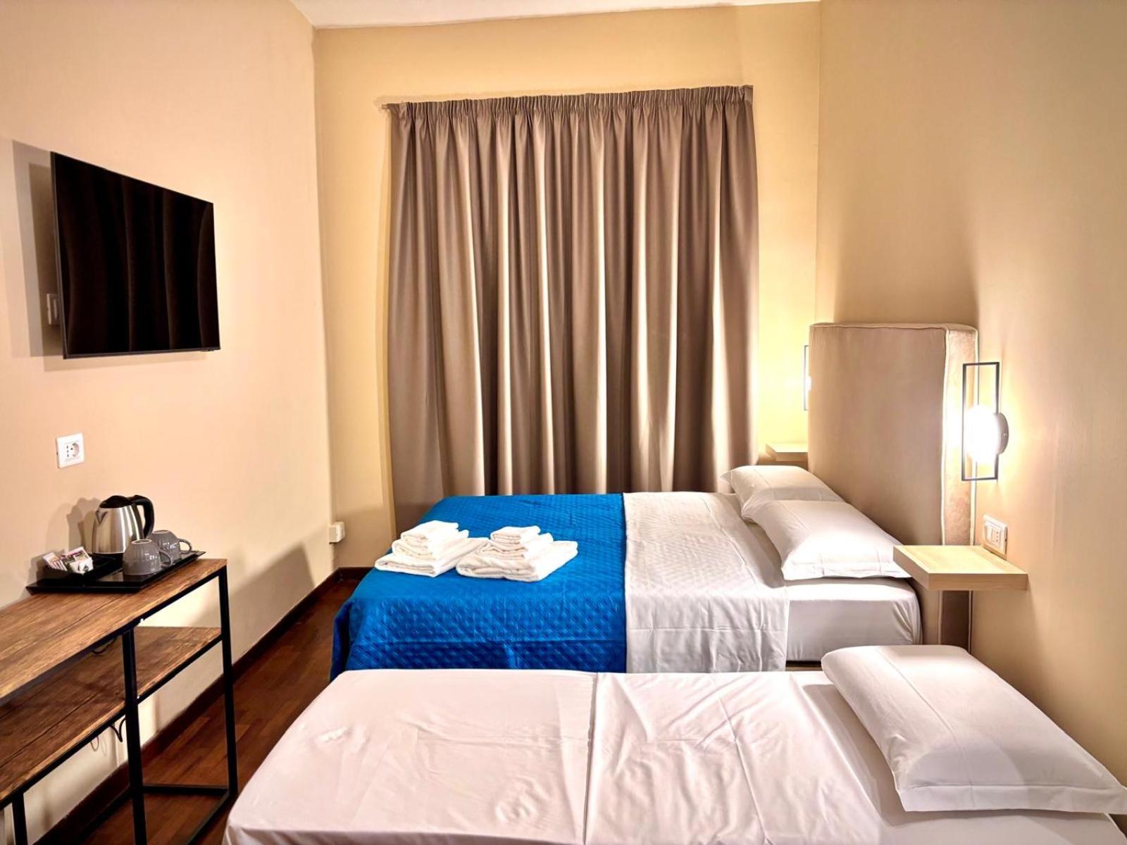 Le Vie di San Pietro Guest House