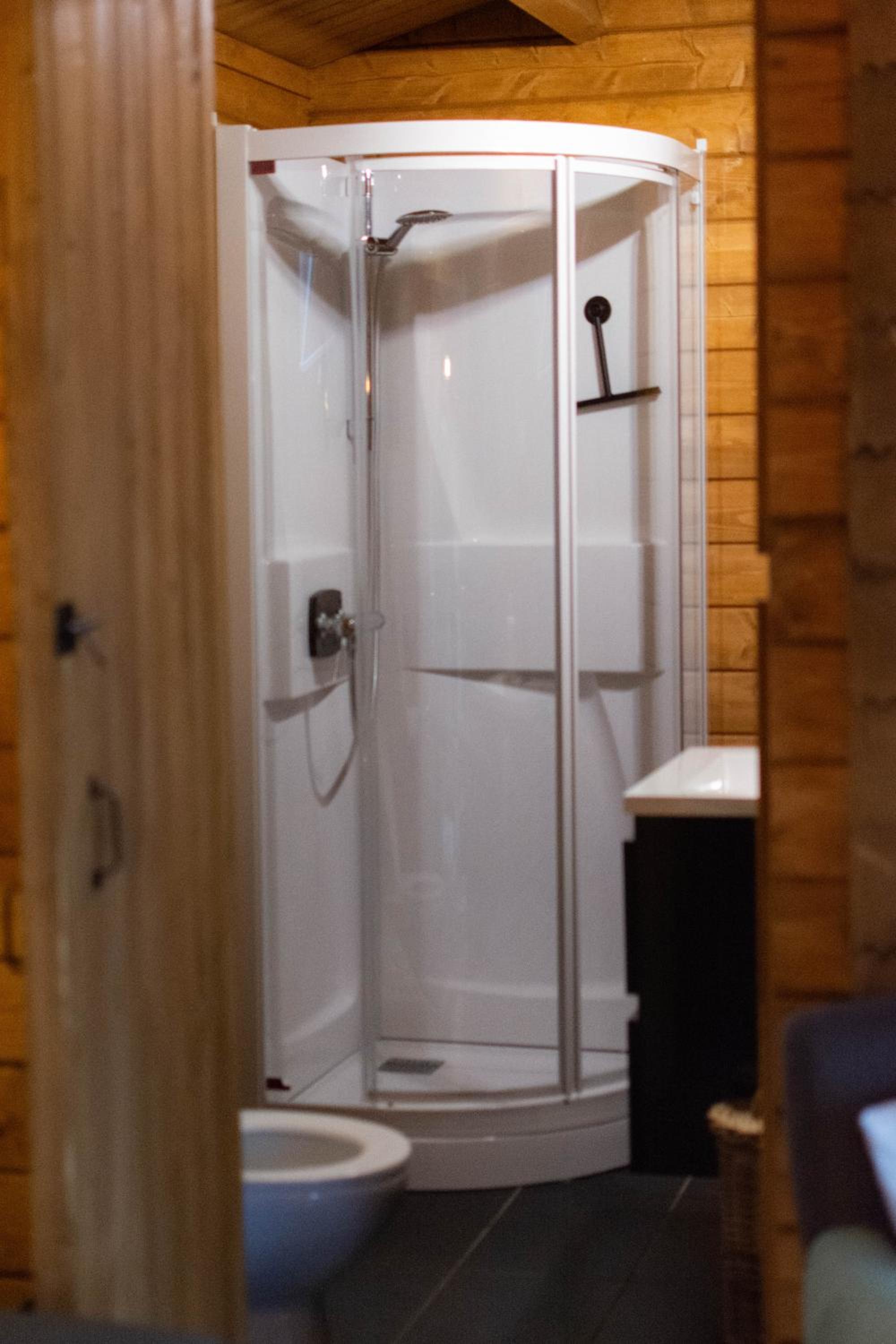 Charmant, gezellig en knus 5p chalet op Veluwe naast Sauna Drome