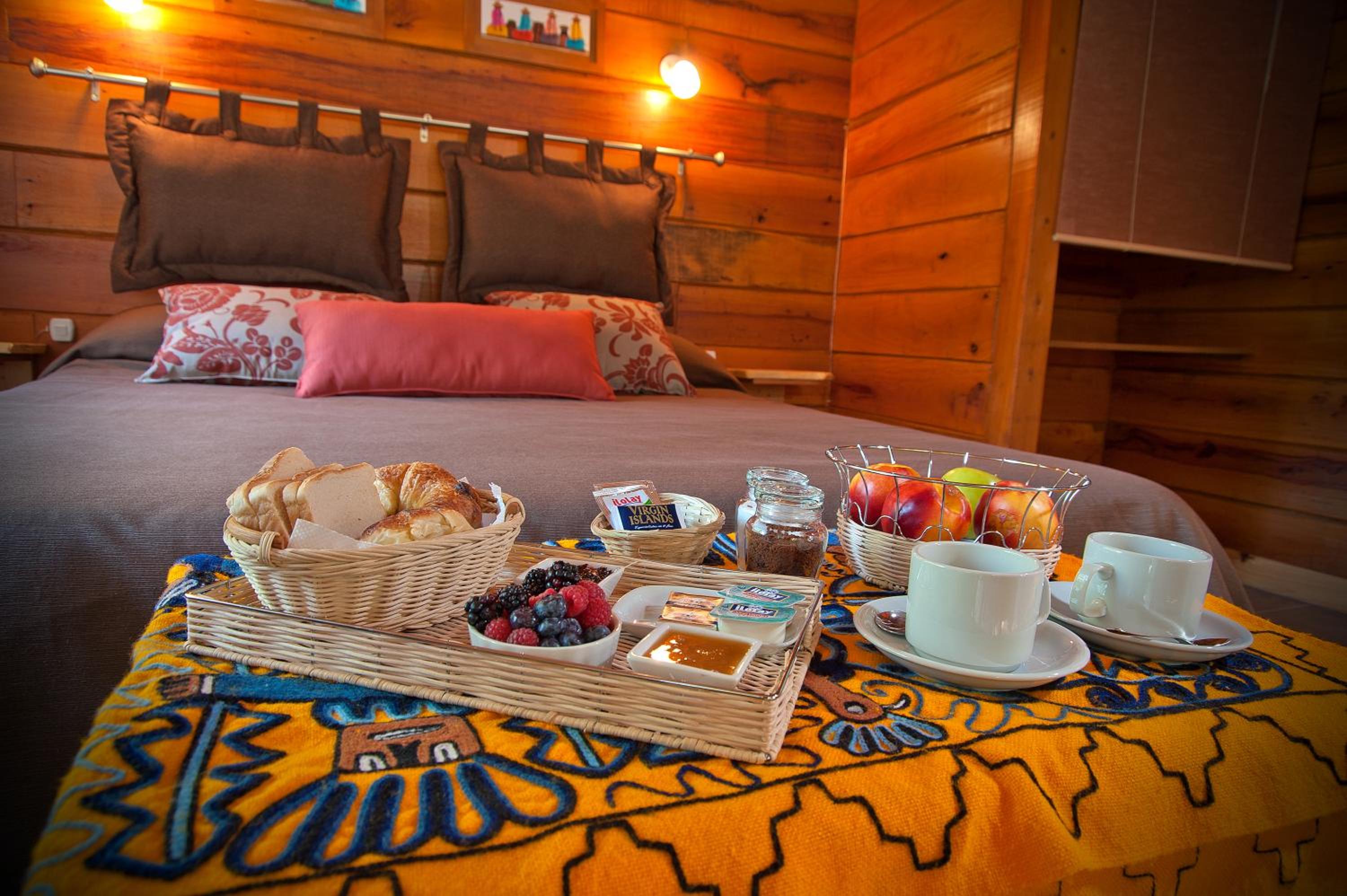 Akapana Suites