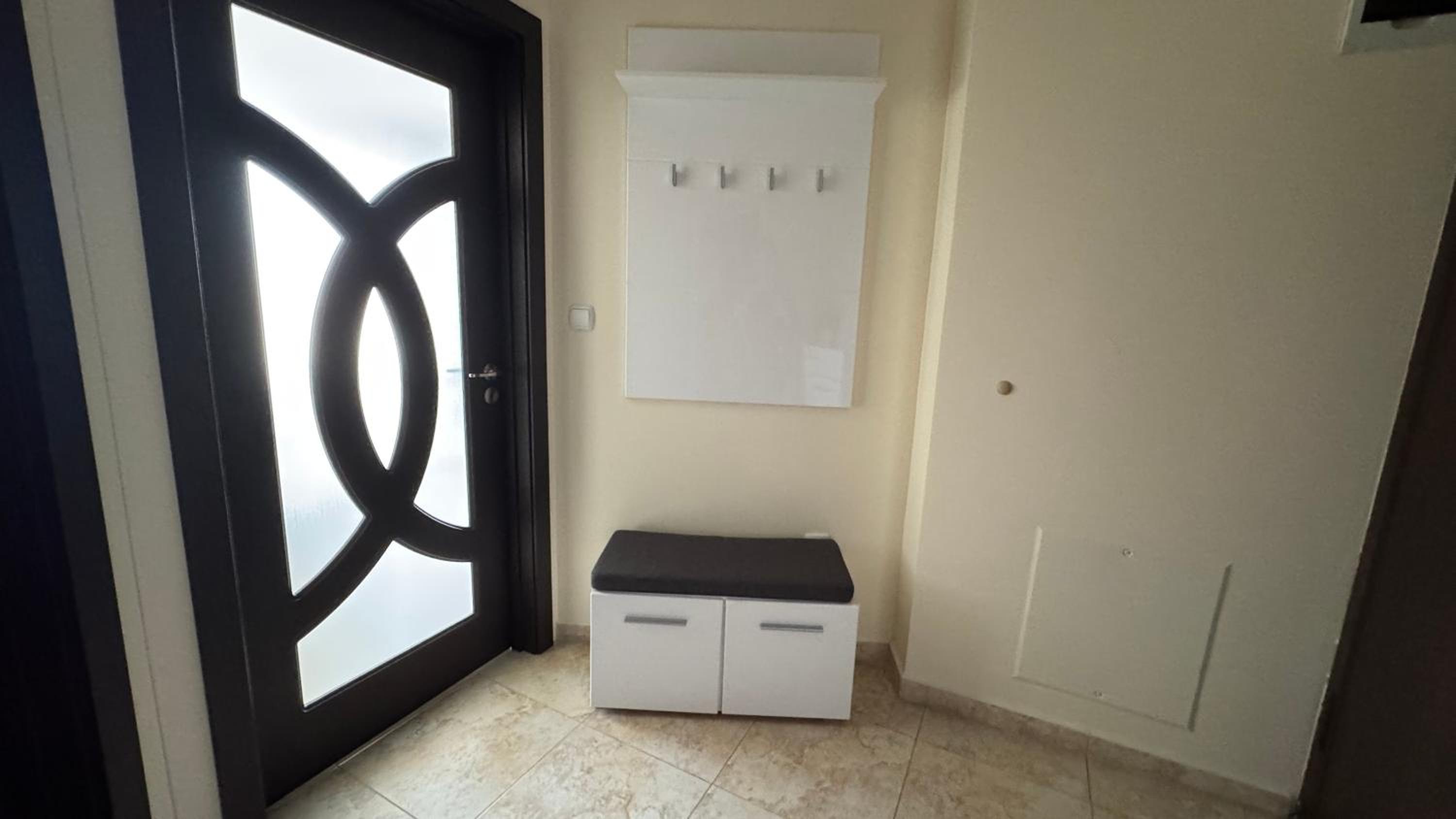 Apartment near Vitosha mountain, self check-in, with underground parking