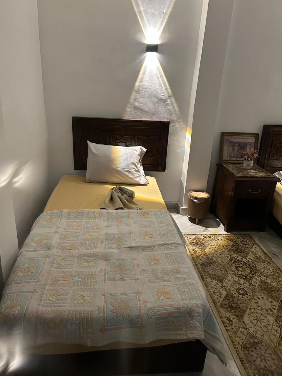 Holom Abu State House double bedroom infront of the pyramids gate with breakfast