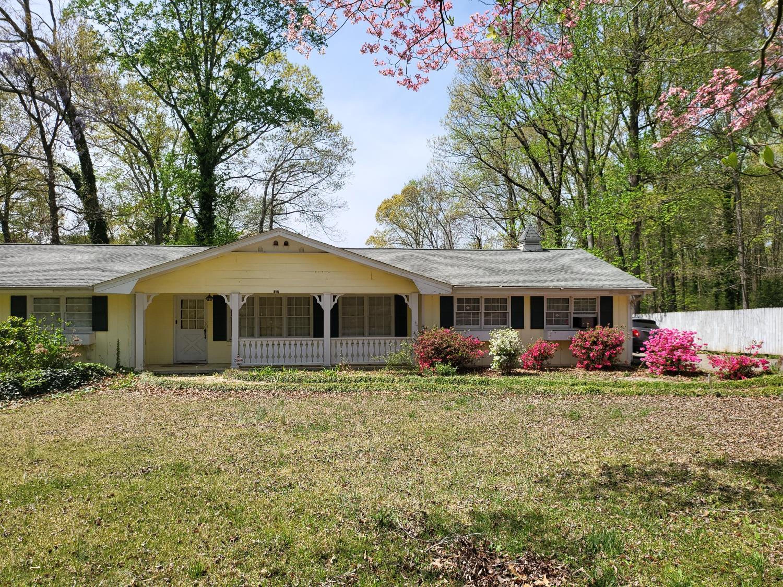 Spacious ranch home near Stone Mountain Park