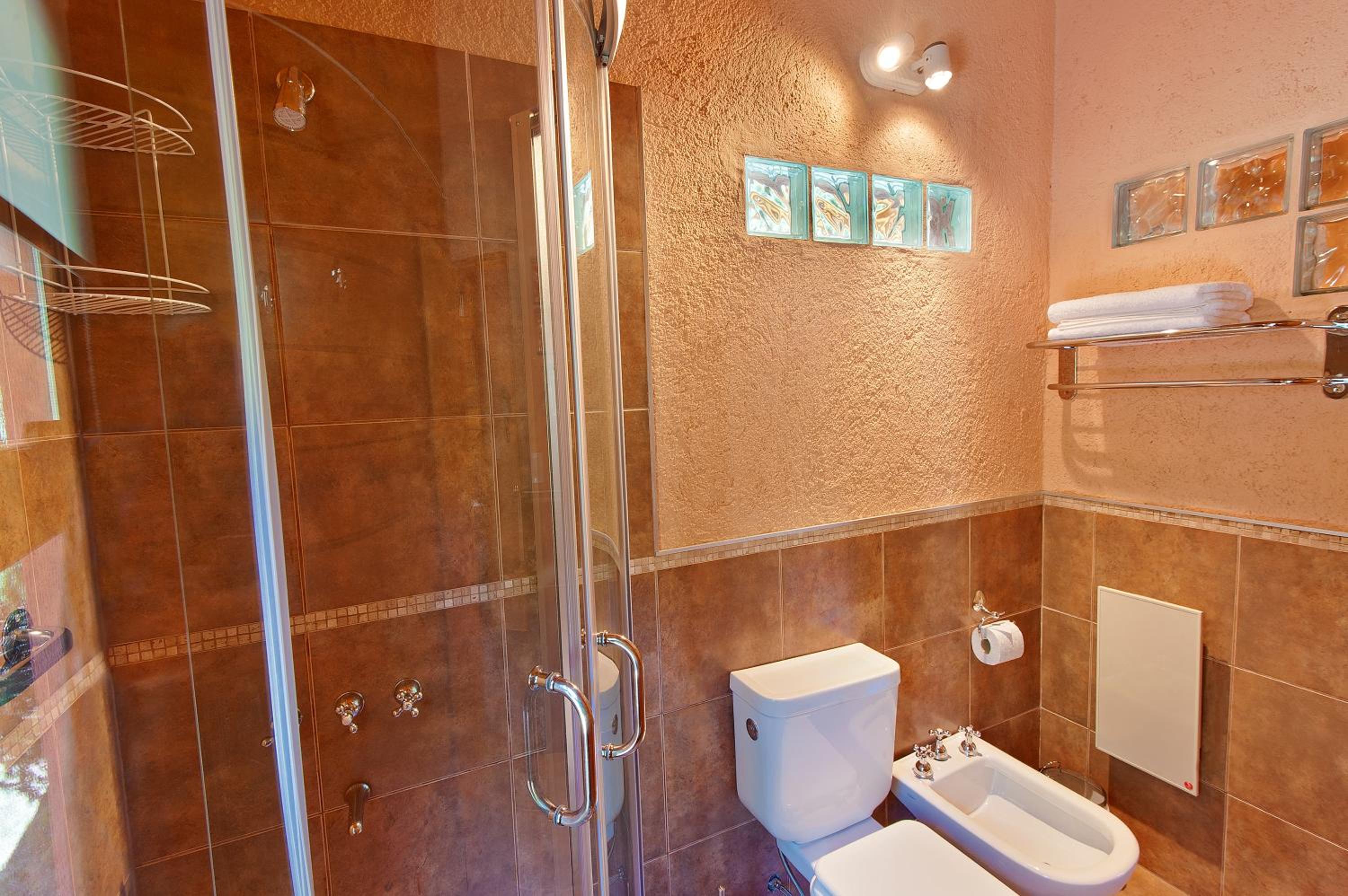 Akapana Suites