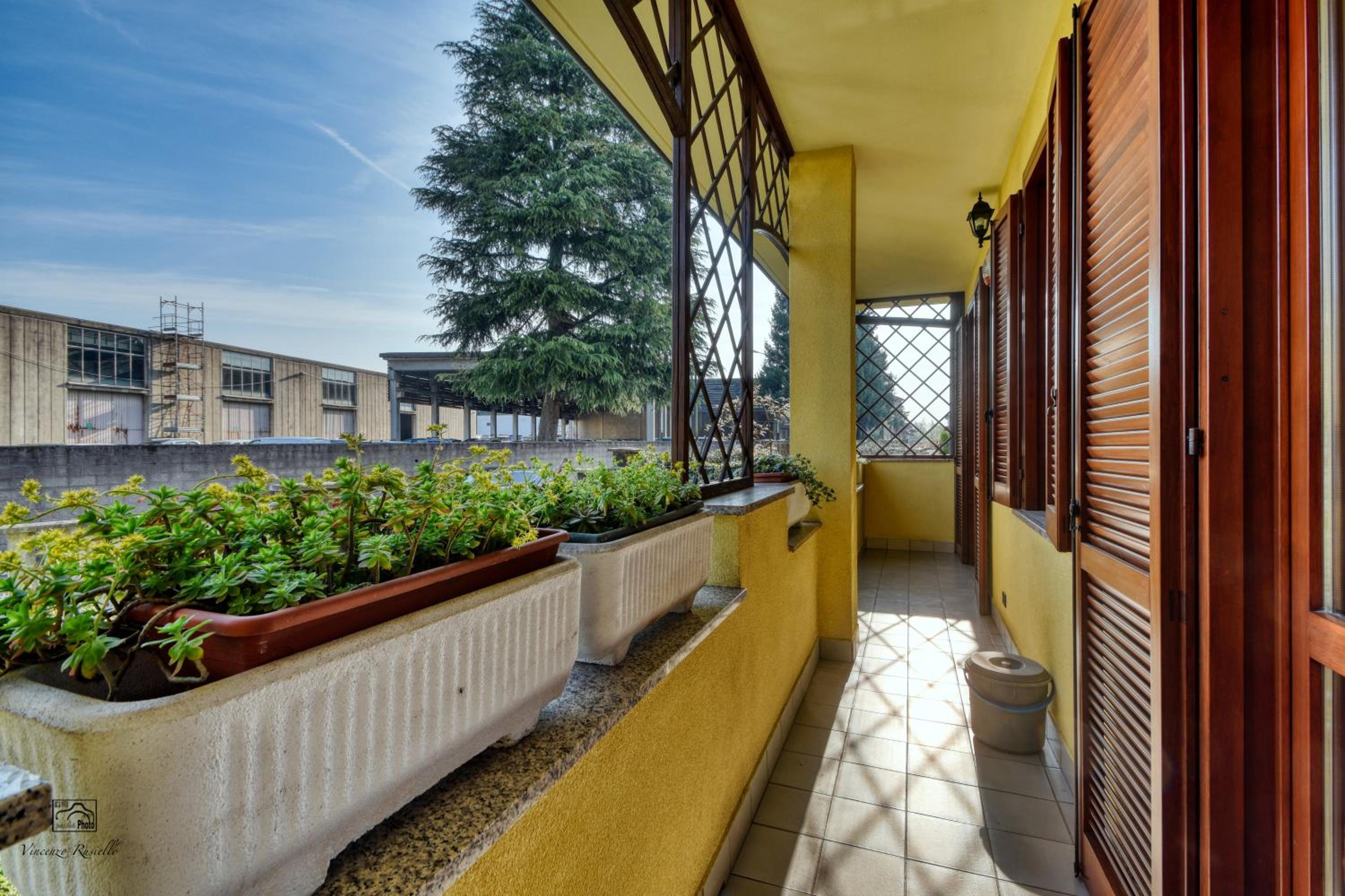 Urban House - un angolo di relax con terrazza in Lombardia