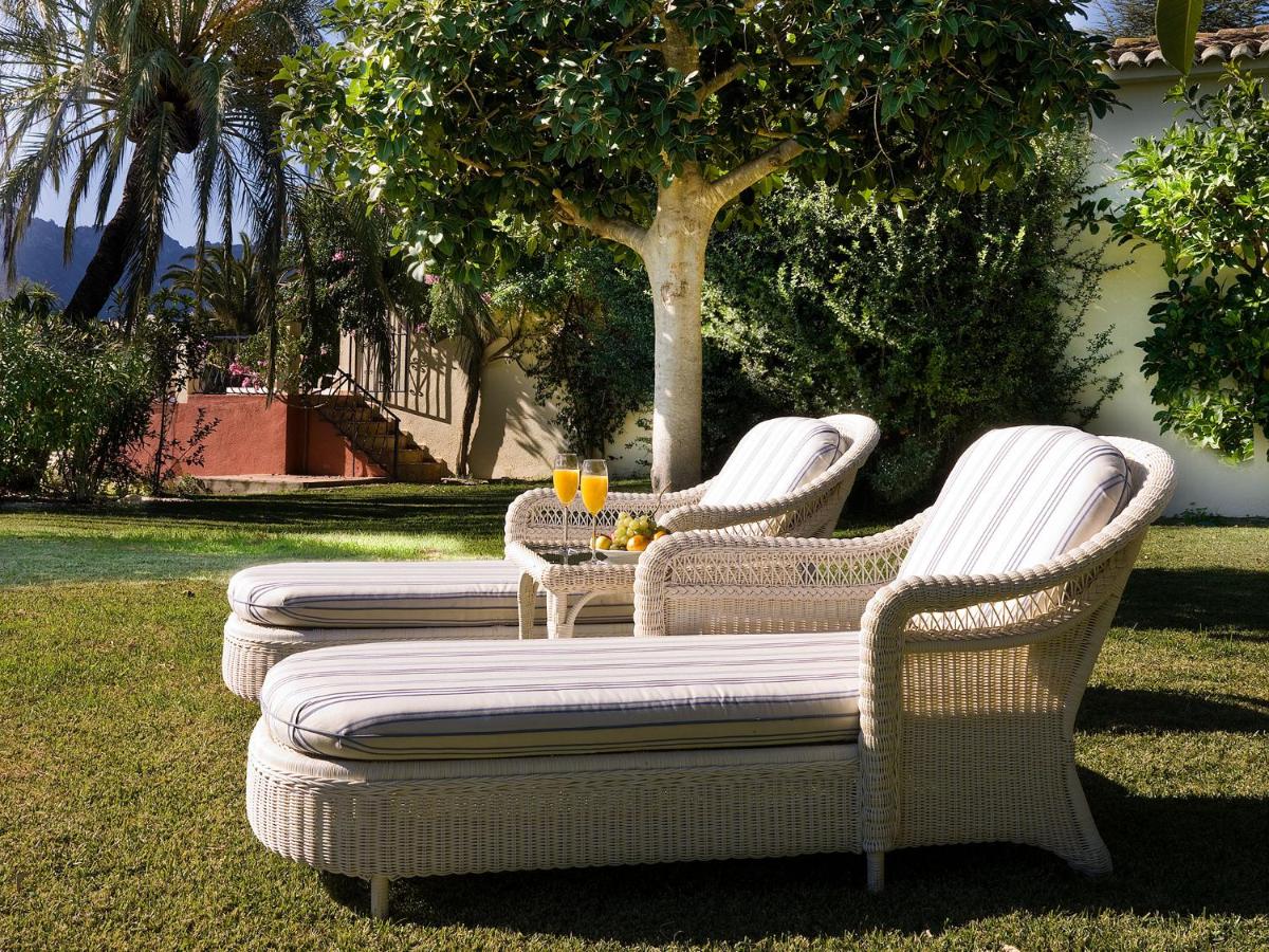 outdoor BBQ area