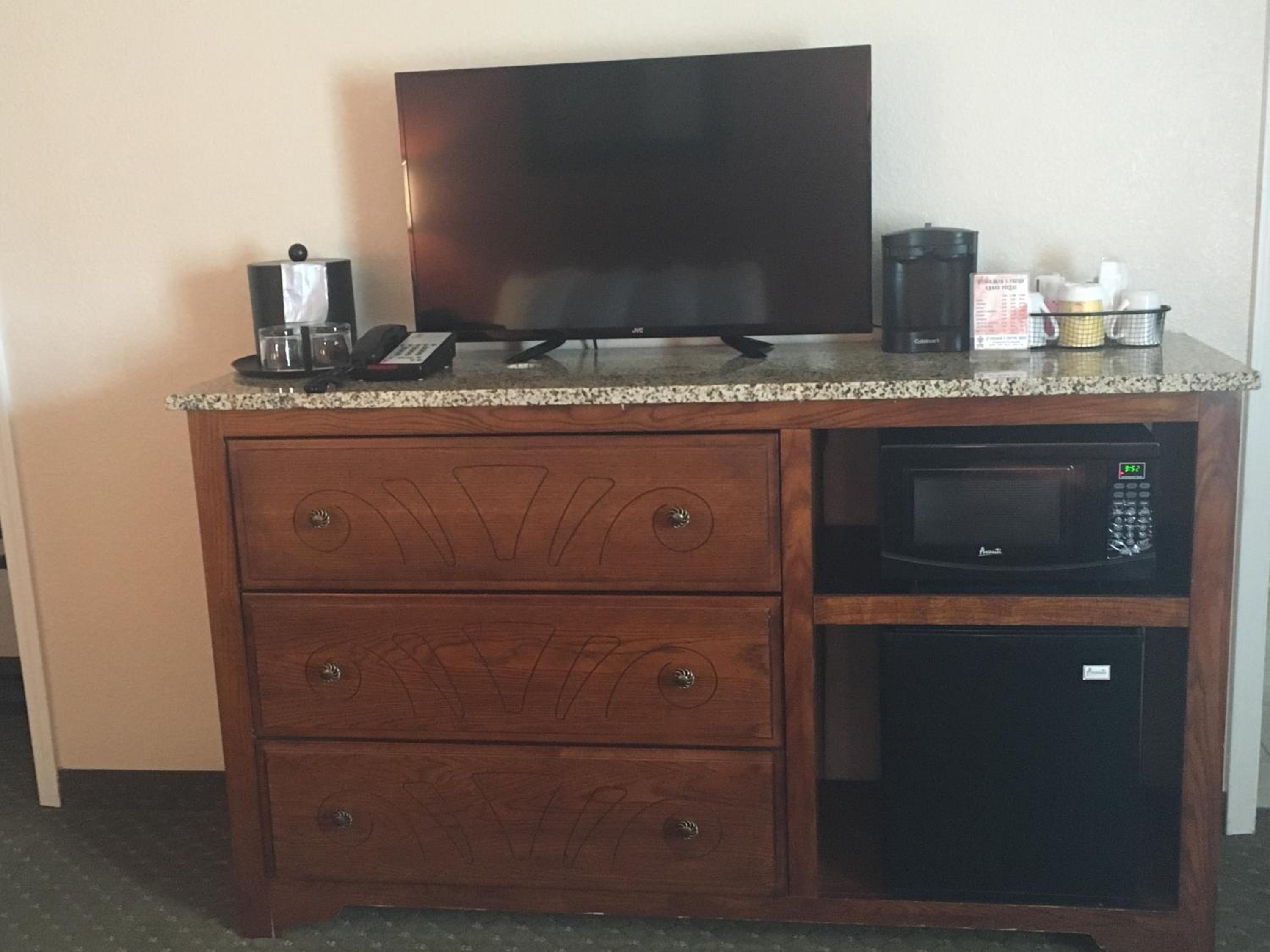 Elko Vacations - Ramada by Wyndham Elko Hotel at Stockmen's Casino - Property Image 25